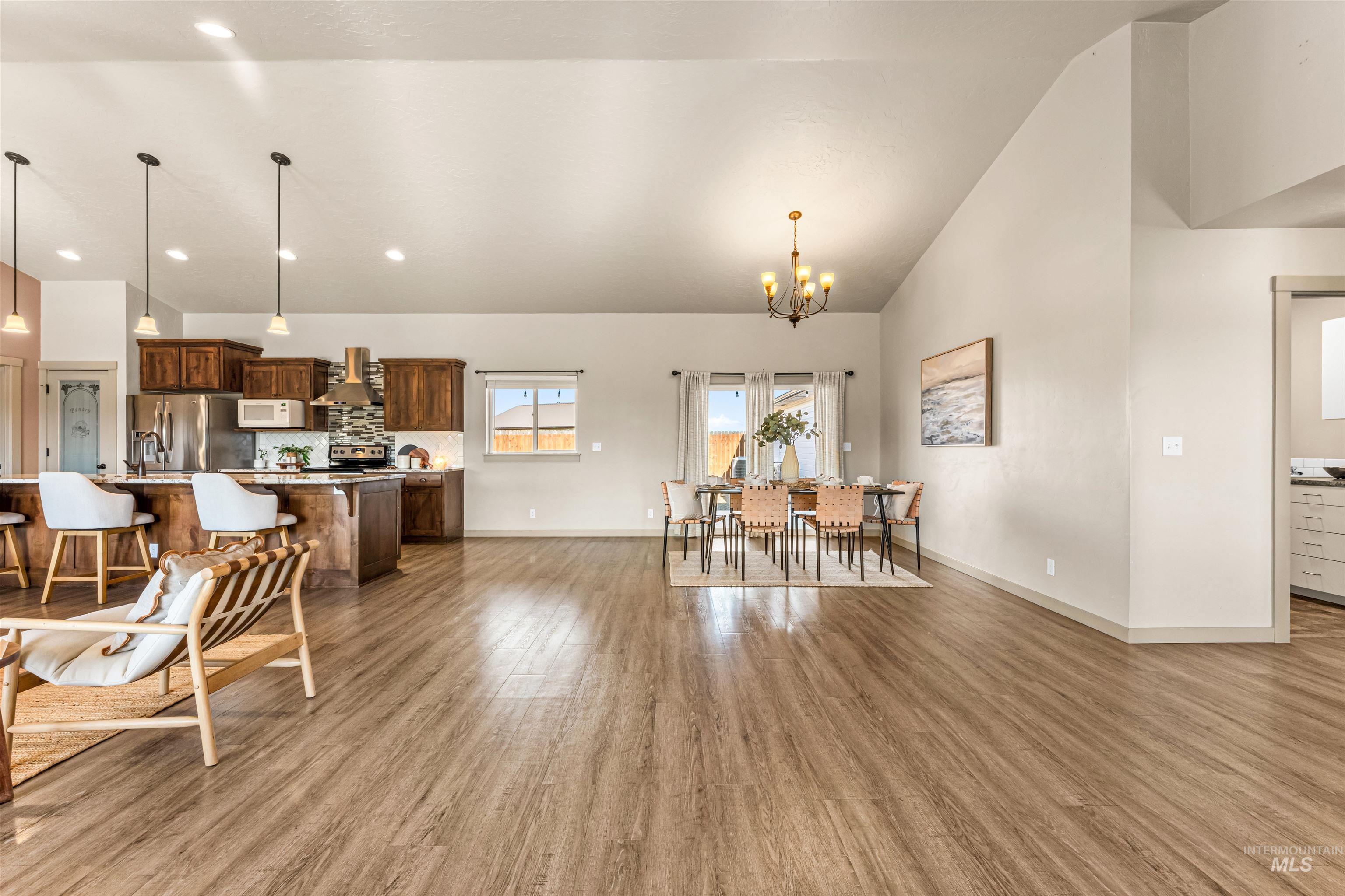 3768 Dundee Dr, New Plymouth, Idaho 83655, 5 Bedrooms, 2 Bathrooms, Residential For Sale, Price $779,000,MLS 98989219