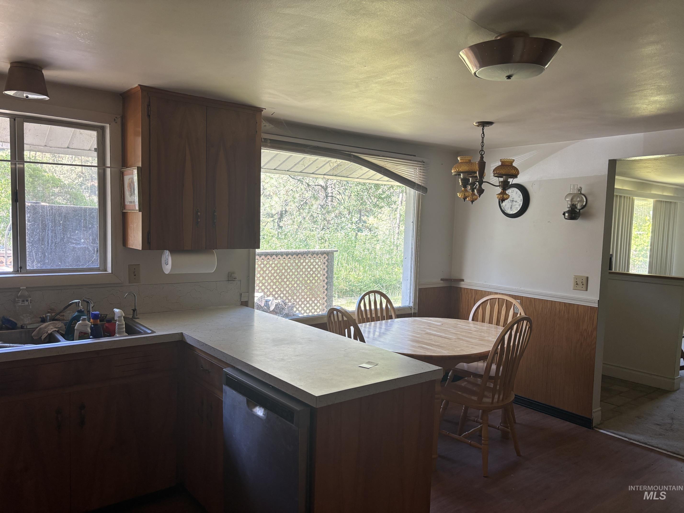 46582 Highway 12, Peck, Idaho 83545, 4 Bedrooms, 2 Bathrooms, Residential For Sale, Price $425,000, 98989222