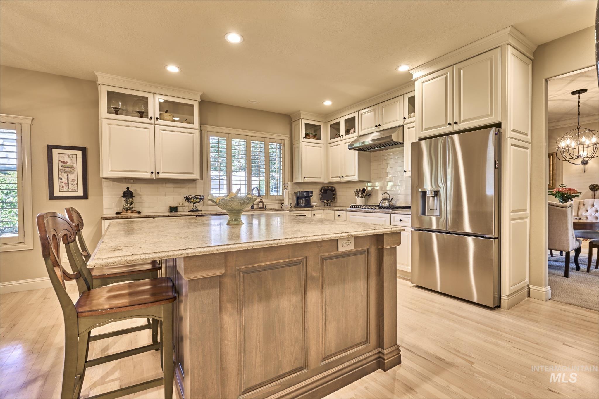 5490 N Beethoven Ave, Meridian, Idaho 83646, 5 Bedrooms, 4 Bathrooms, Residential For Sale, Price $1,175,000,MLS 98989224
