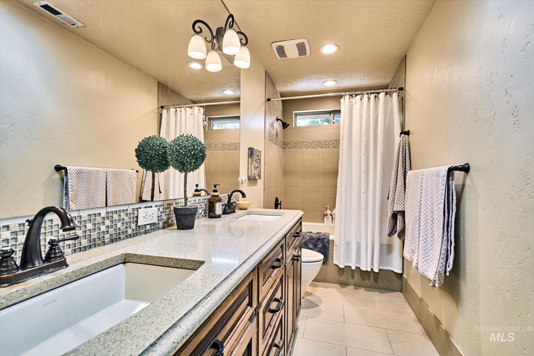 5490 N Beethoven Ave, Meridian, Idaho 83646, 5 Bedrooms, 4 Bathrooms, Residential For Sale, Price $1,175,000,MLS 98989224