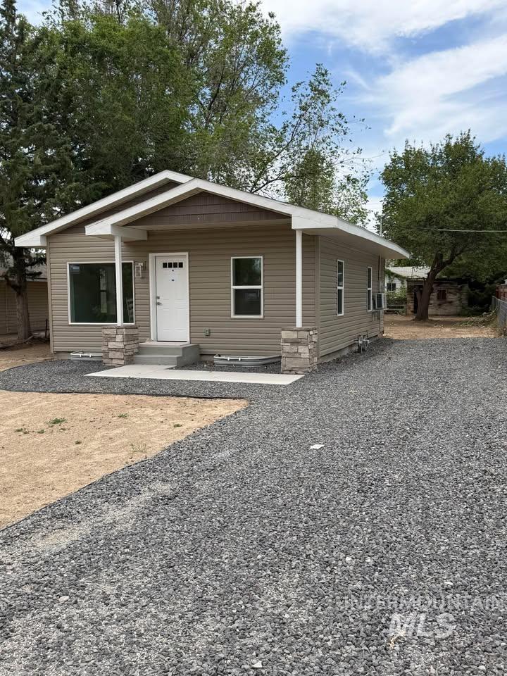 329 Lincoln Street, Kimberly, Idaho 83341, 4 Bedrooms, 2 Bathrooms, Residential For Sale, Price $334,900,MLS 98989227
