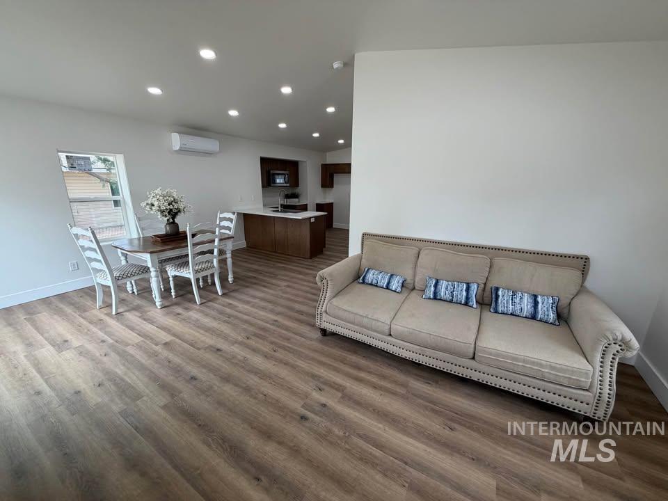 329 Lincoln Street, Kimberly, Idaho 83341, 4 Bedrooms, 2 Bathrooms, Residential For Sale, Price $334,900,MLS 98989227