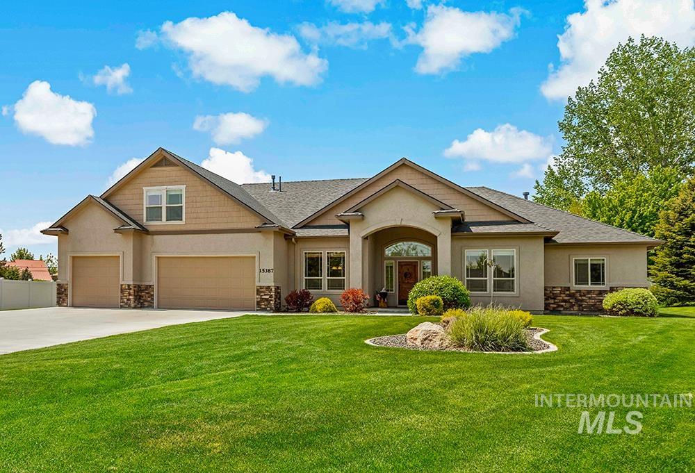 15387 Reminiscene Dr, Caldwell, Idaho 83607, 4 Bedrooms, 3.5 Bathrooms, Residential For Sale, Price $970,000,MLS 98989233