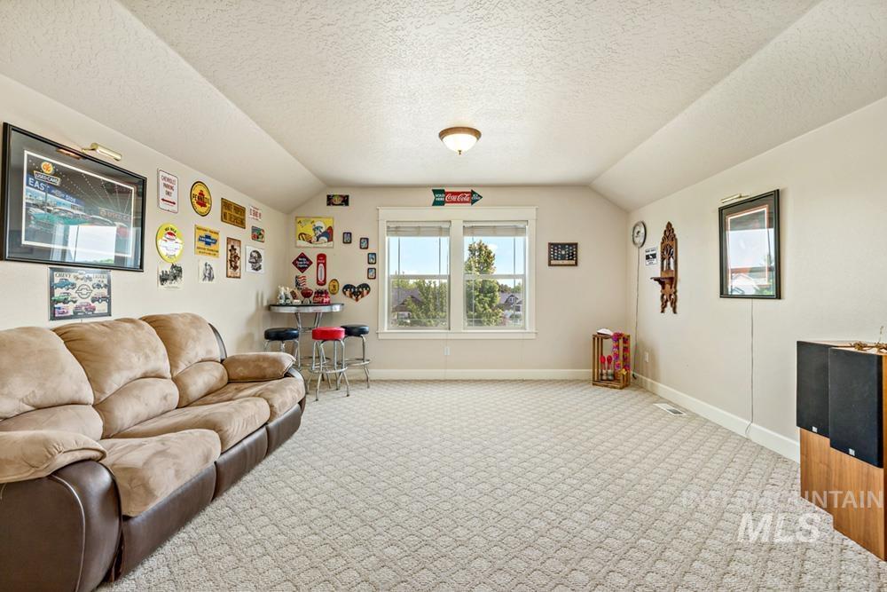 15387 Reminiscene Dr, Caldwell, Idaho 83607, 4 Bedrooms, 3.5 Bathrooms, Residential For Sale, Price $970,000,MLS 98989233