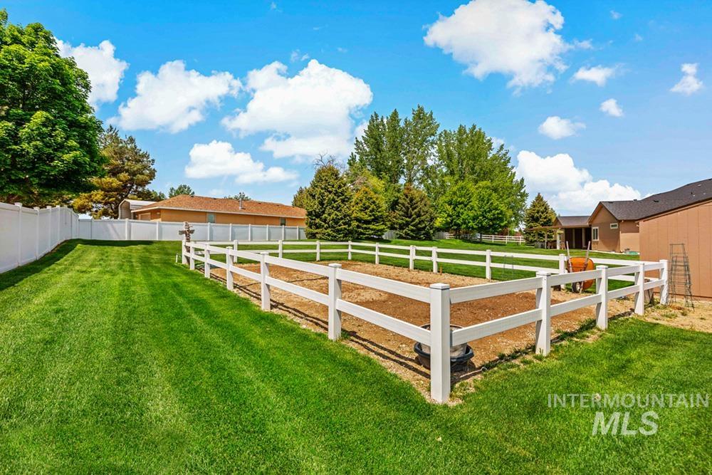 15387 Reminiscene Dr, Caldwell, Idaho 83607, 4 Bedrooms, 3.5 Bathrooms, Residential For Sale, Price $970,000,MLS 98989233