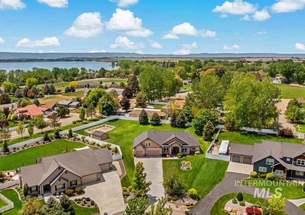 15387 Reminiscene Dr, Caldwell, Idaho 83607, 4 Bedrooms, 3.5 Bathrooms, Residential For Sale, Price $970,000,MLS 98989233