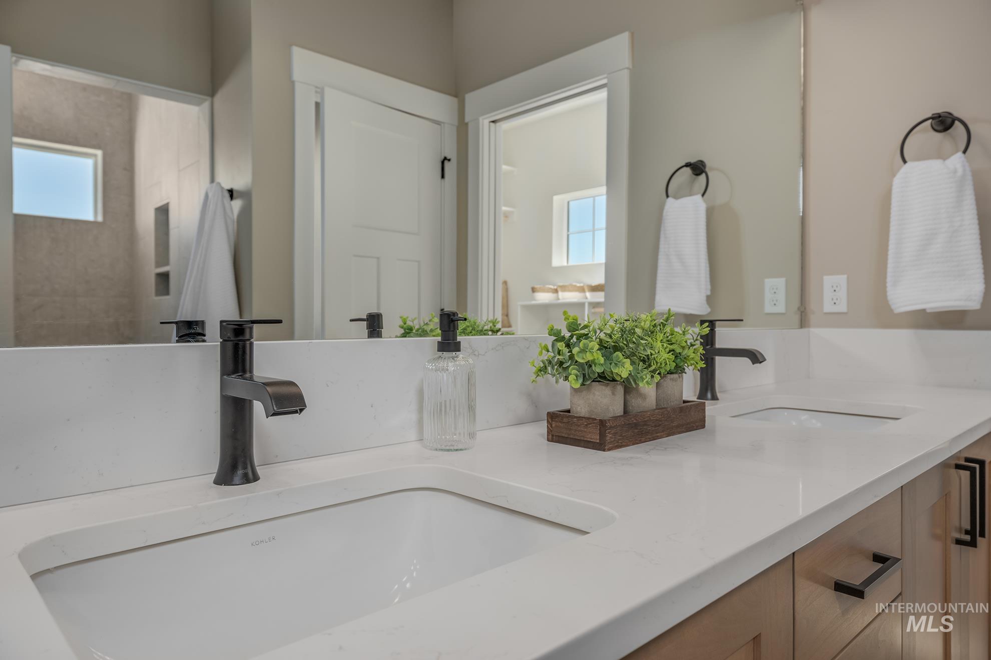 3458 Fly By Rd, New Plymouth, Idaho 83655, 3 Bedrooms, 2.5 Bathrooms, Residential For Sale, Price $789,500, 98989241
