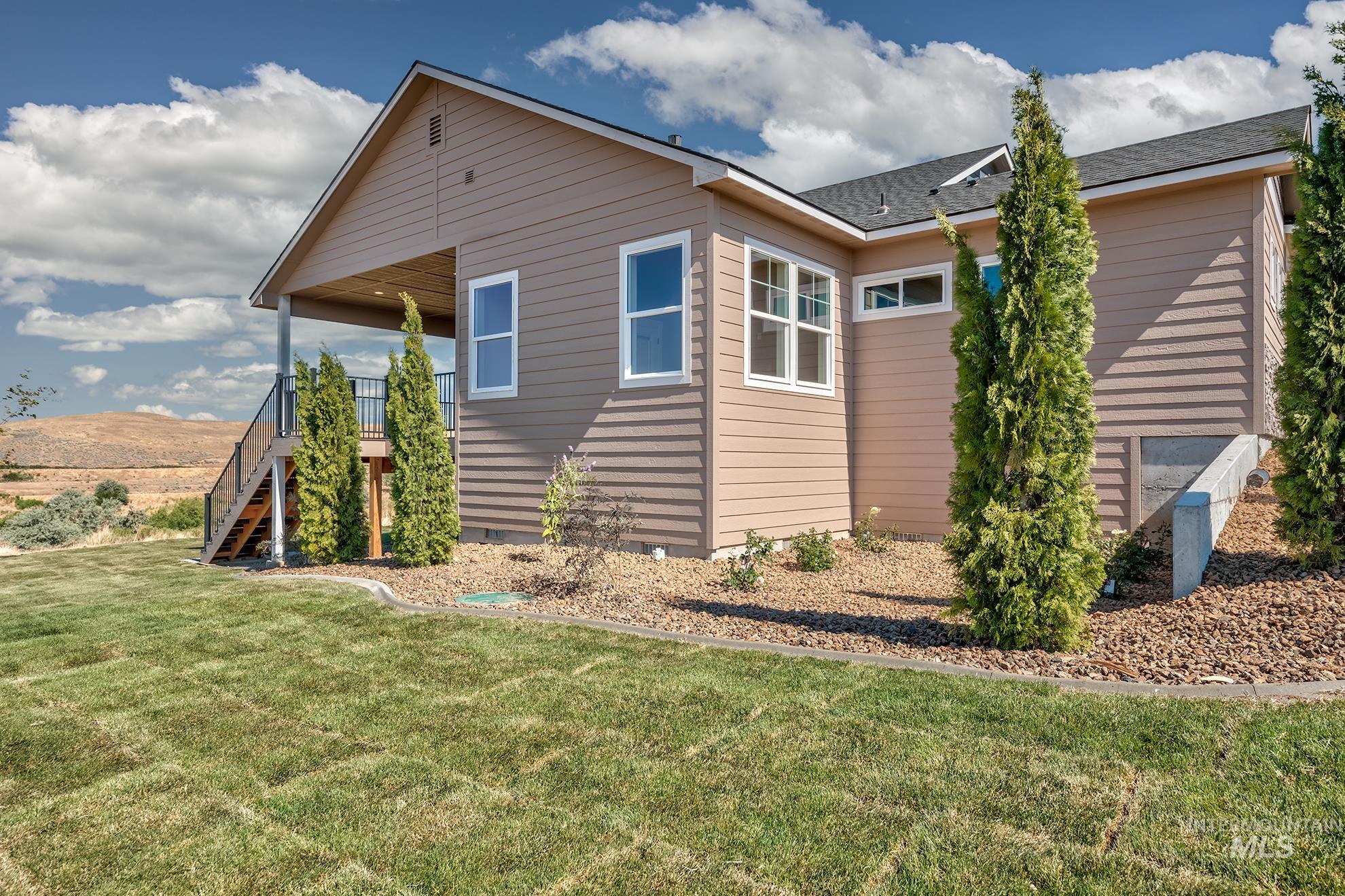 3458 Fly By Rd, New Plymouth, Idaho 83655, 3 Bedrooms, 2.5 Bathrooms, Residential For Sale, Price $789,500, 98989241