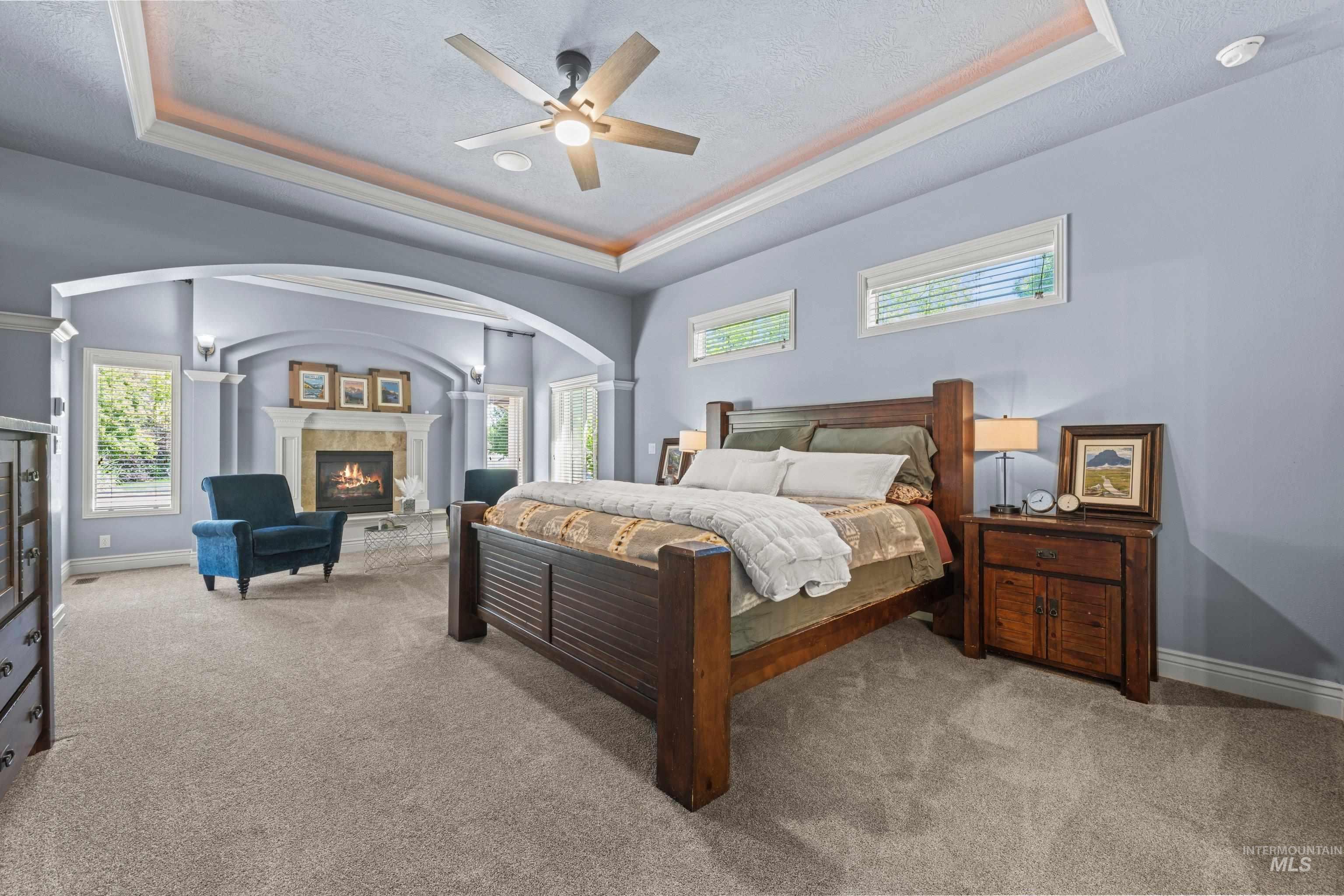 214 E Shafer Vw, Meridian, Idaho 83642-2581, 5 Bedrooms, 4.5 Bathrooms, Residential For Sale, Price $1,209,000,MLS 98989243