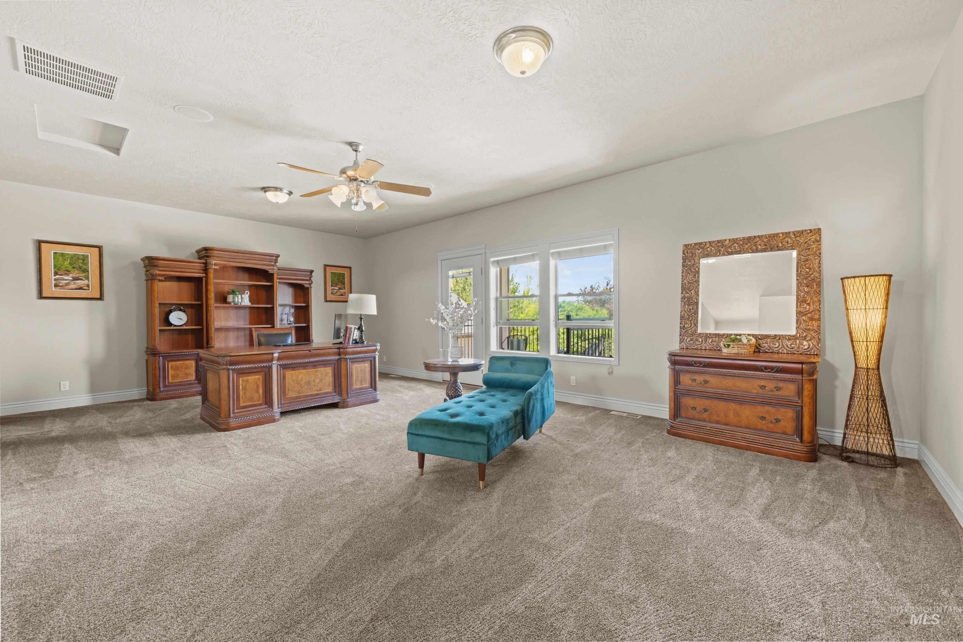 214 E Shafer Vw, Meridian, Idaho 83642-2581, 5 Bedrooms, 4.5 Bathrooms, Residential For Sale, Price $1,209,000,MLS 98989243