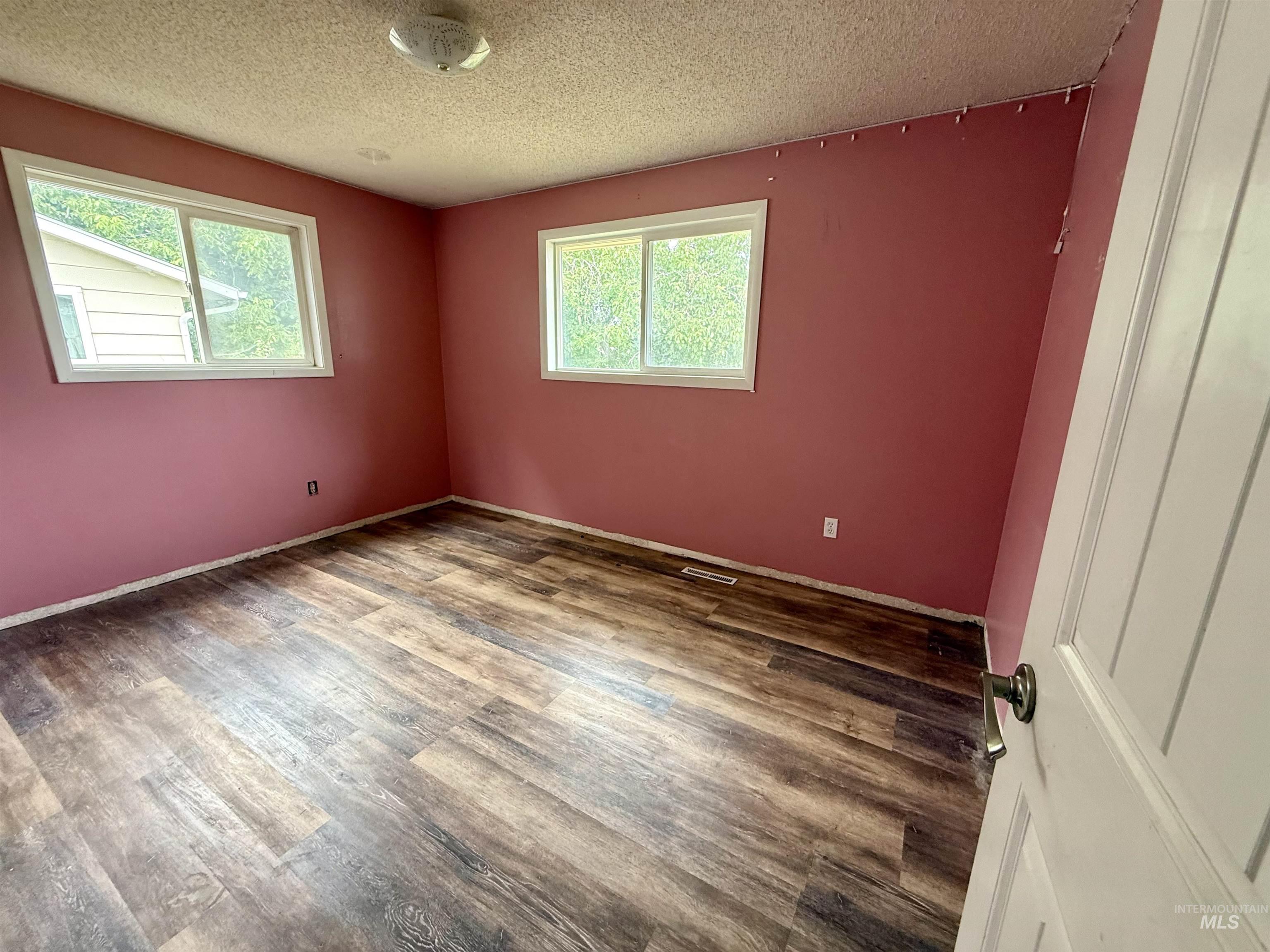 735 Burrell Ave, Lewiston, Idaho 83501, 4 Bedrooms, 2 Bathrooms, Residential For Sale, Price $314,900,MLS 98989246