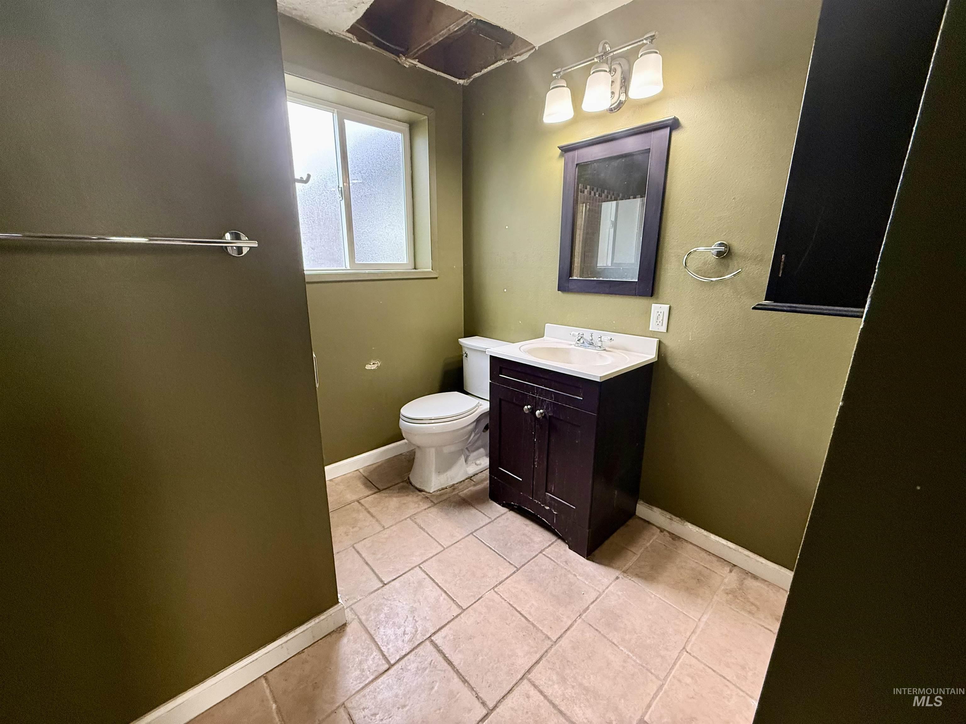 735 Burrell Ave, Lewiston, Idaho 83501, 4 Bedrooms, 2 Bathrooms, Residential For Sale, Price $314,900,MLS 98989246