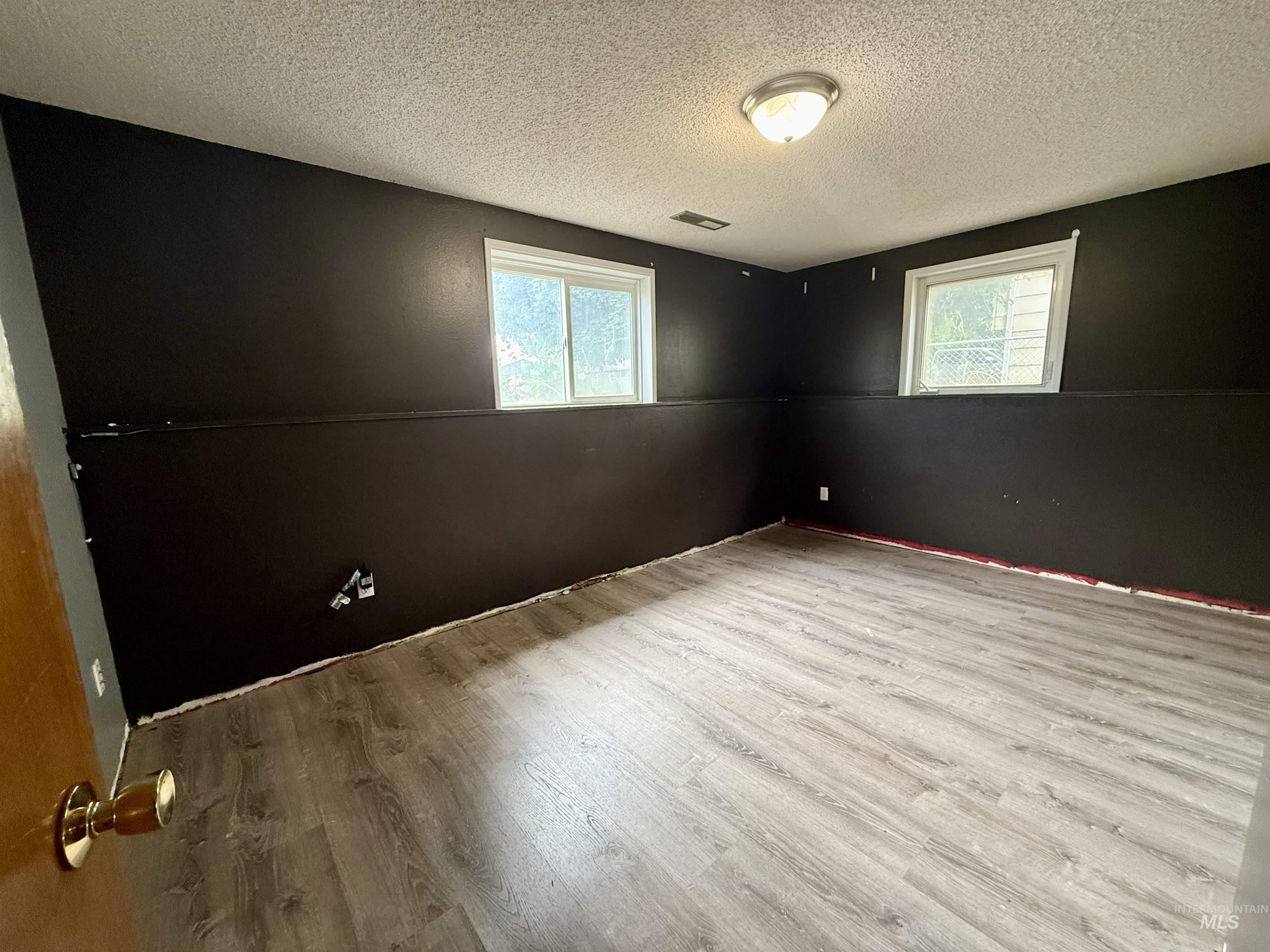 735 Burrell Ave, Lewiston, Idaho 83501, 4 Bedrooms, 2 Bathrooms, Residential For Sale, Price $314,900,MLS 98989246