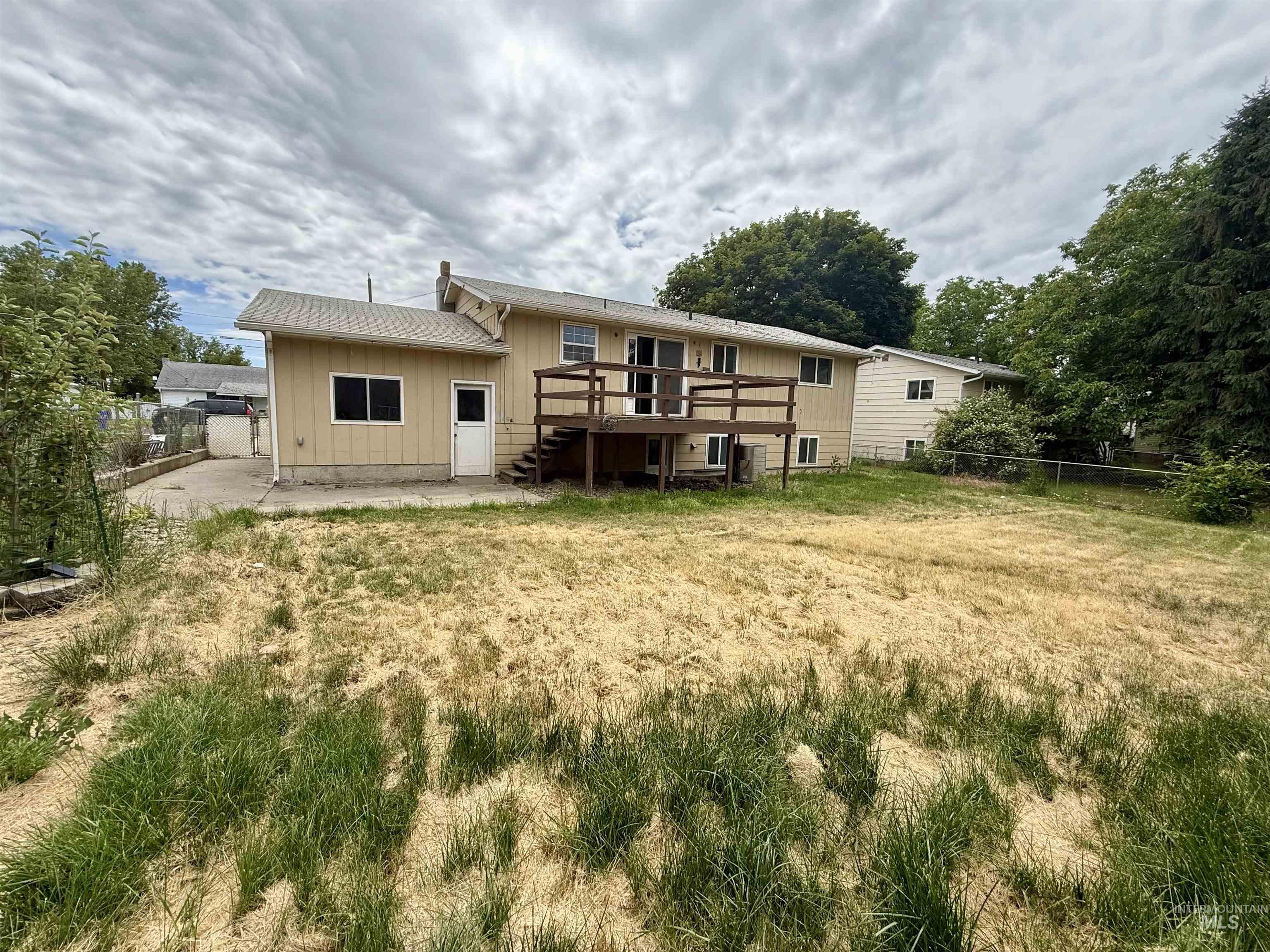 735 Burrell Ave, Lewiston, Idaho 83501, 4 Bedrooms, 2 Bathrooms, Residential For Sale, Price $314,900,MLS 98989246