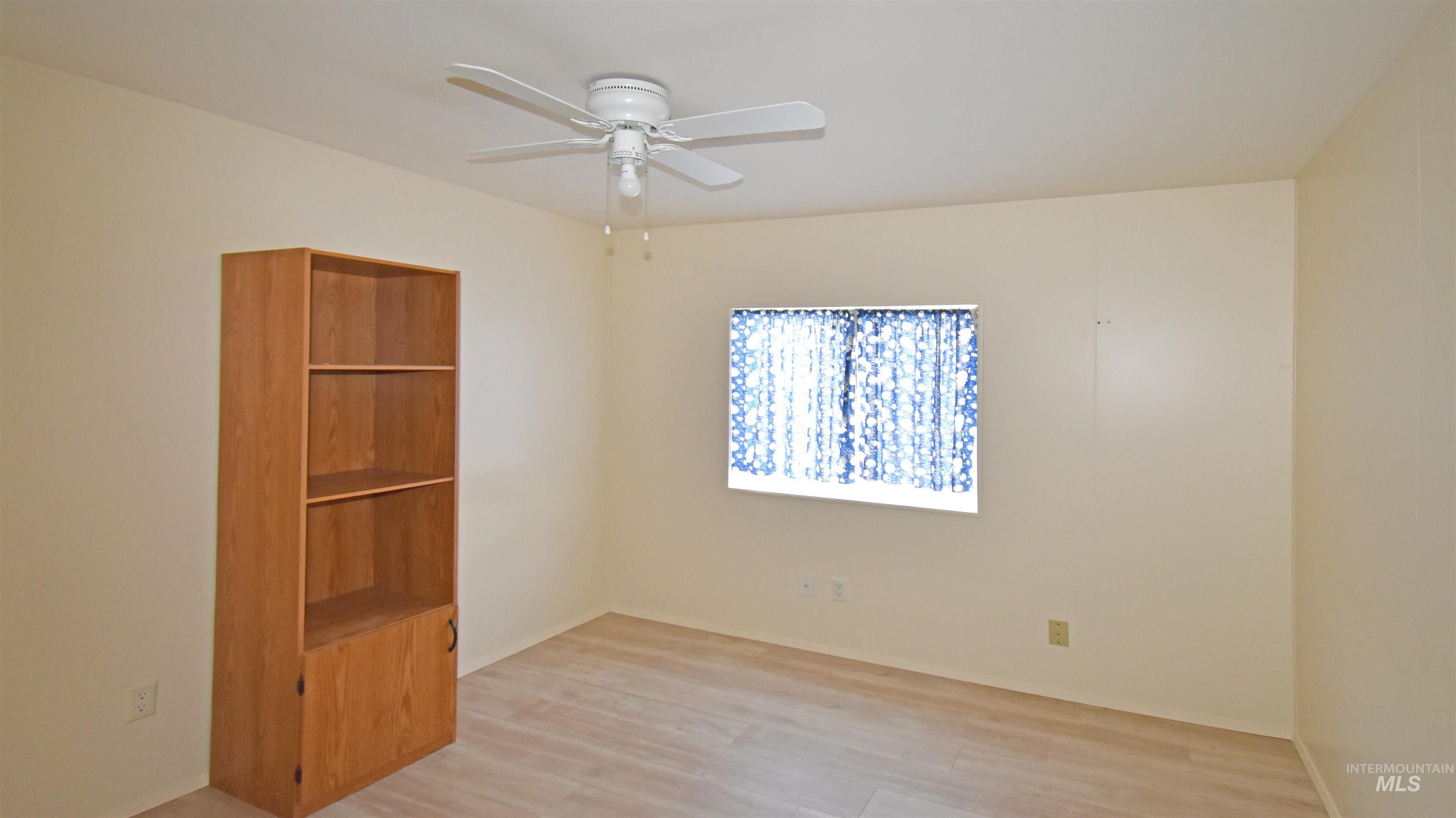 2115 6th Avenue #86, Clarkston, Washington 99403, 3 Bedrooms, 2 Bathrooms, Residential For Sale, Price $98,000,MLS 98989250