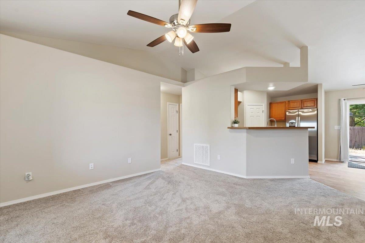 1397 W Silver Salmon Dr, Meridian, Idaho 83642, 3 Bedrooms, 2 Bathrooms, Residential For Sale, Price $420,000,MLS 98989251