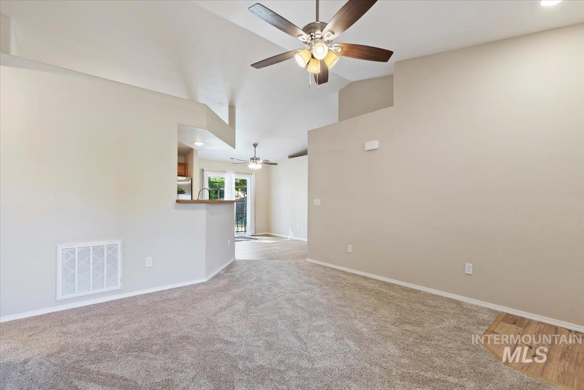 1397 W Silver Salmon Dr, Meridian, Idaho 83642, 3 Bedrooms, 2 Bathrooms, Residential For Sale, Price $420,000,MLS 98989251