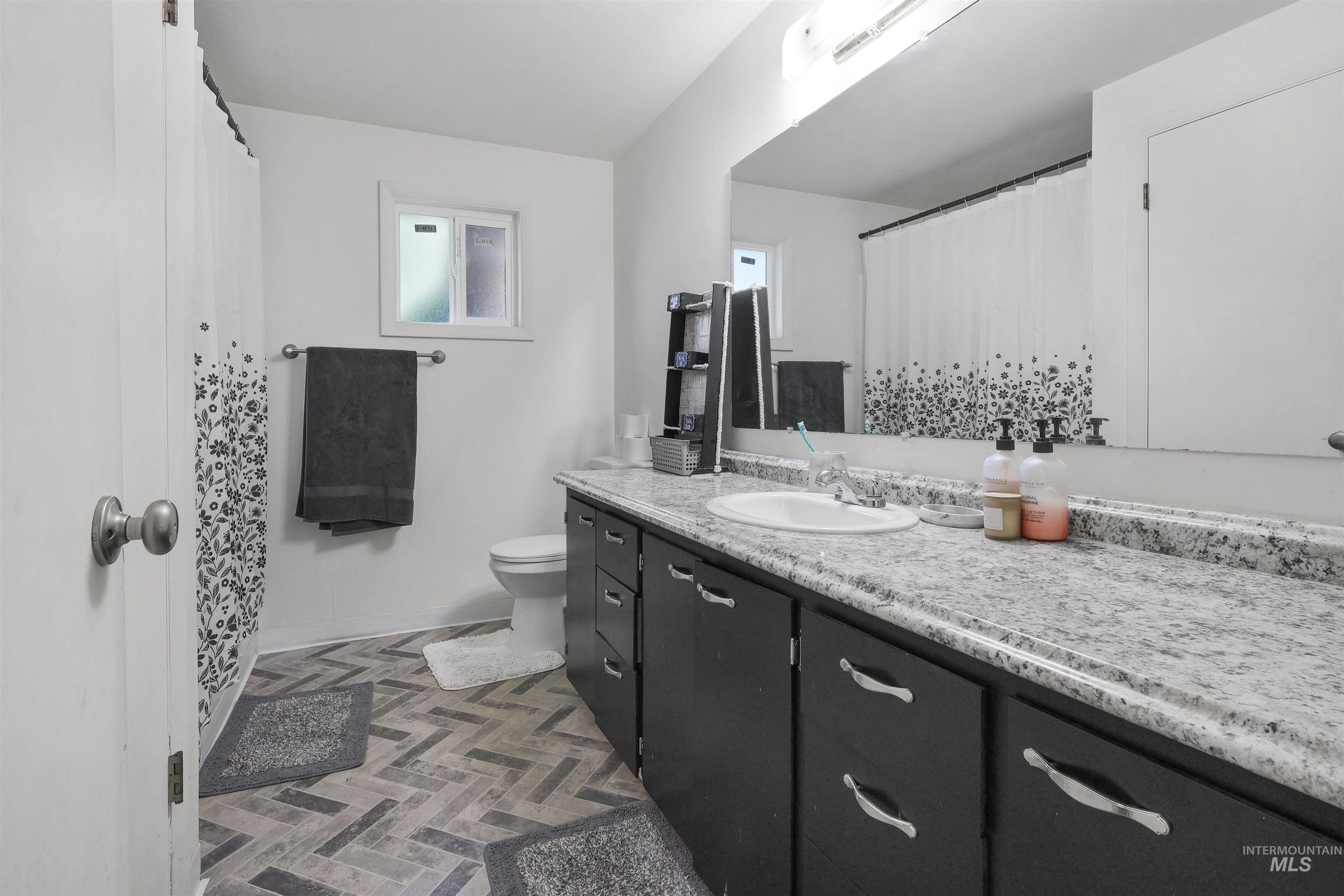 110 N 6th St East, Paul, Idaho 83347, 3 Bedrooms, 1 Bathroom, Residential For Sale, Price $272,000, 98989254
