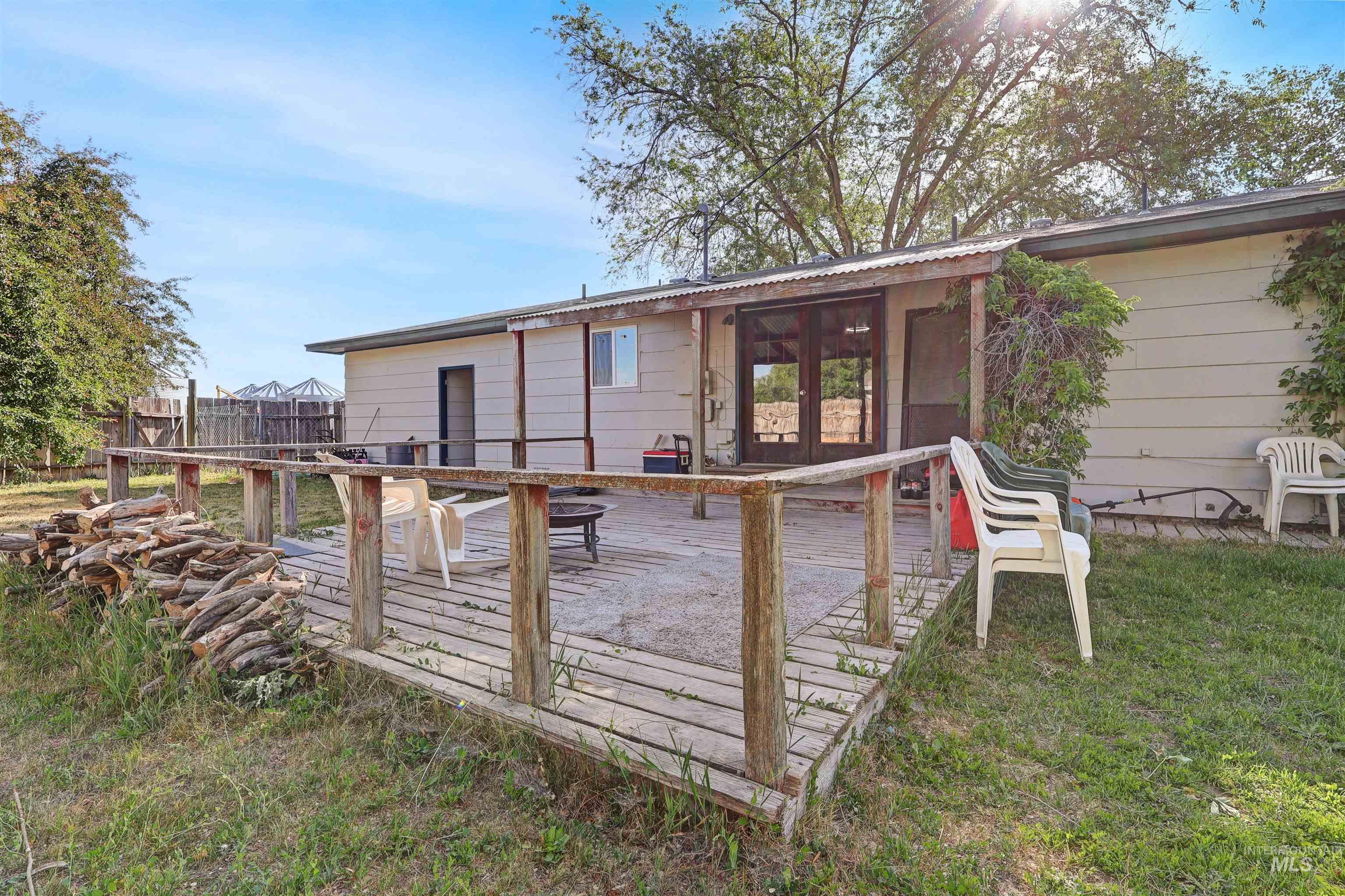 110 N 6th St East, Paul, Idaho 83347, 3 Bedrooms, 1 Bathroom, Residential For Sale, Price $272,000, 98989254