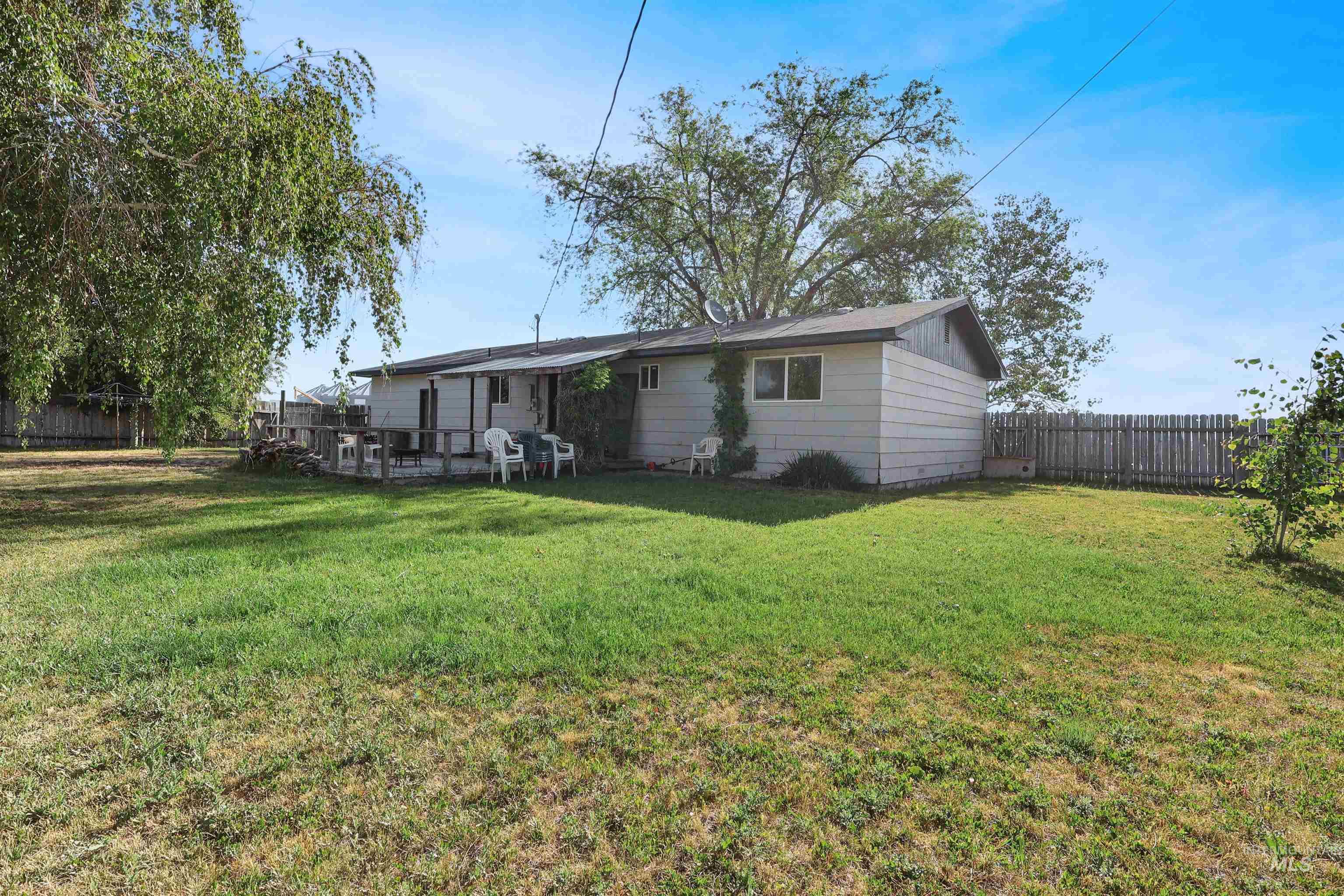 110 N 6th St East, Paul, Idaho 83347, 3 Bedrooms, 1 Bathroom, Residential For Sale, Price $272,000, 98989254