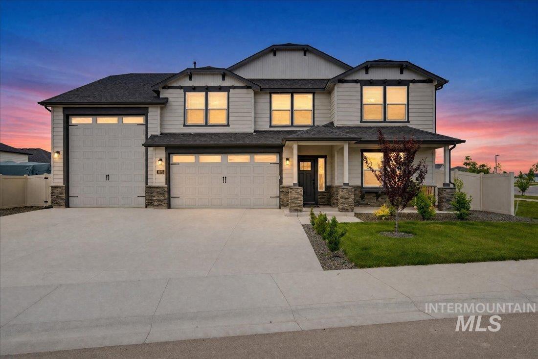 1973 N Perth Ave, Middleton, Idaho 83644, 5 Bedrooms, 3 Bathrooms, Residential For Sale, Price $734,900,MLS 98989256