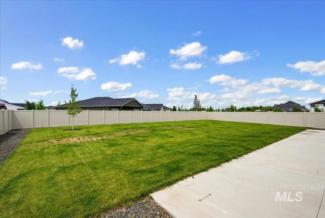 1973 N Perth Ave, Middleton, Idaho 83644, 5 Bedrooms, 3 Bathrooms, Residential For Sale, Price $734,900,MLS 98989256