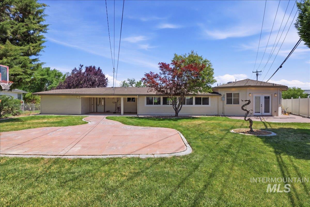 1707 N Westland Dr, Boise, Idaho 83704, 3 Bedrooms, 2.5 Bathrooms, Residential For Sale, Price $613,000,MLS 98989259