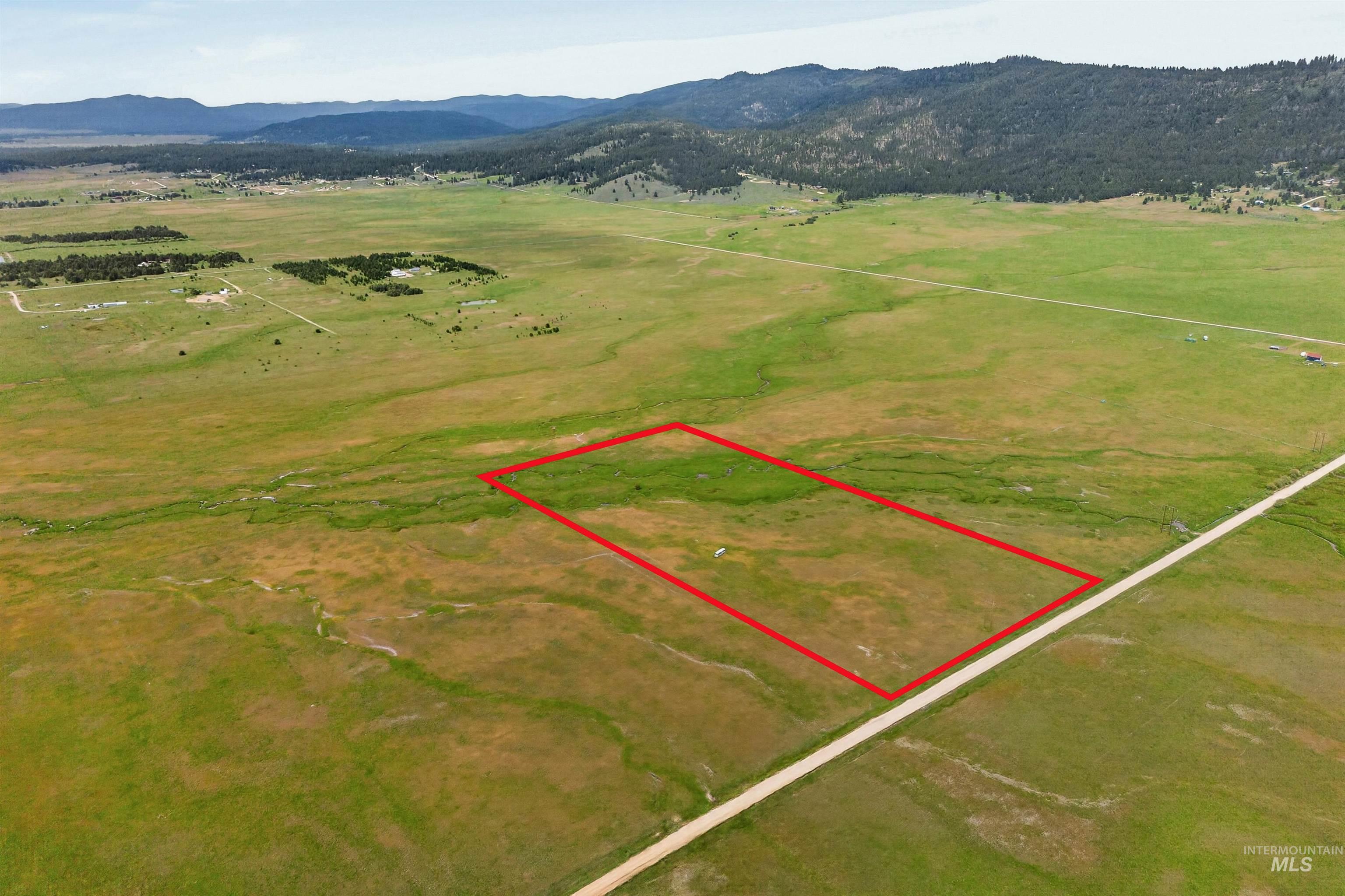 17 Gray Ln, Cascade, Idaho 83611, Land For Sale, Price $299,900,MLS 98989261