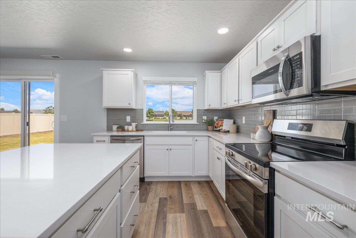 5788 W Aegean Dr, Meridian, Idaho 83646, 4 Bedrooms, 2.5 Bathrooms, Residential For Sale, Price $574,900,MLS 98989262