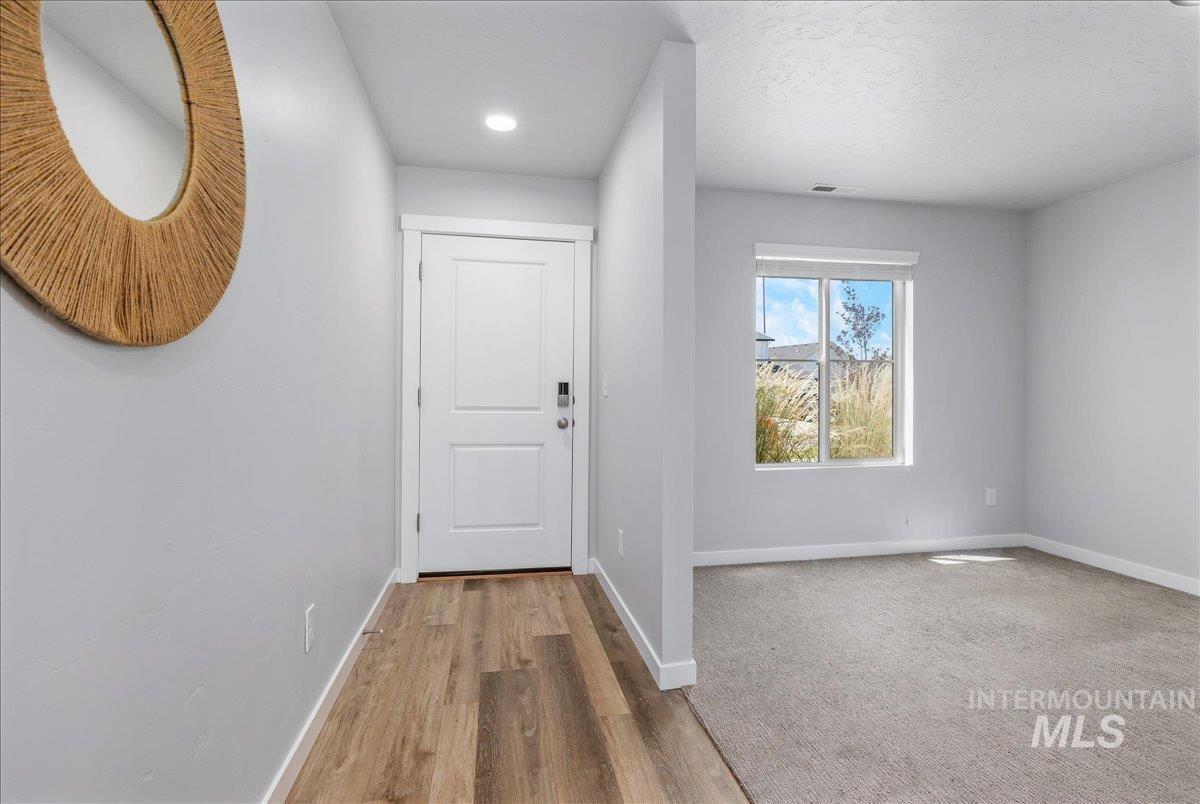 5788 W Aegean Dr, Meridian, Idaho 83646, 4 Bedrooms, 2.5 Bathrooms, Residential For Sale, Price $574,900,MLS 98989262