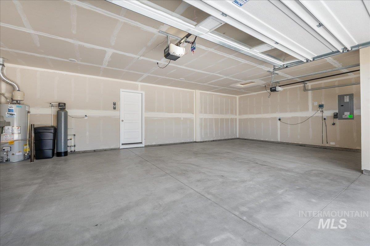 5788 W Aegean Dr, Meridian, Idaho 83646, 4 Bedrooms, 2.5 Bathrooms, Residential For Sale, Price $574,900,MLS 98989262