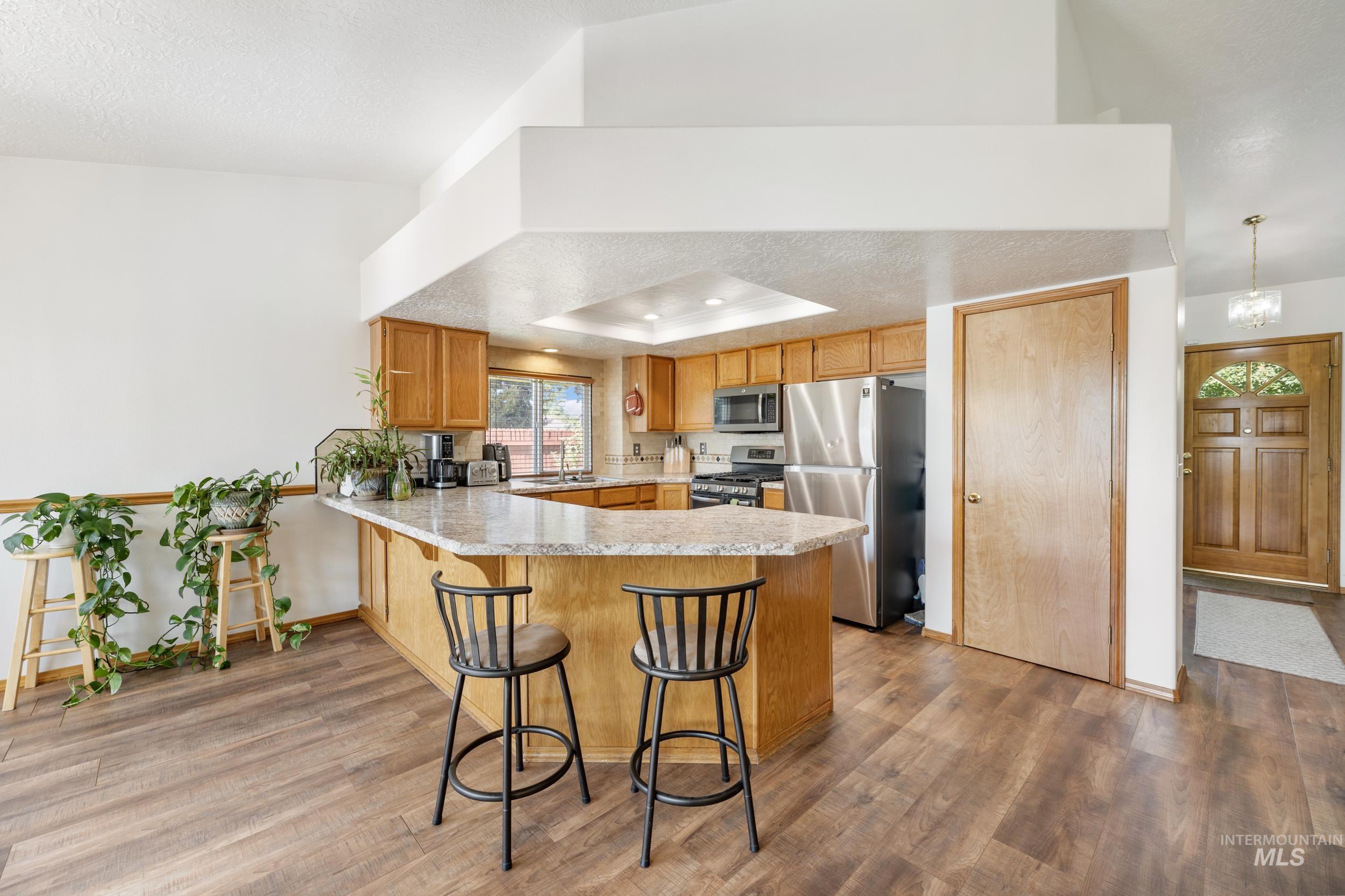 4775 N Edelweiss Ave, Boise, Idaho 83713-0522, 4 Bedrooms, 2 Bathrooms, Residential For Sale, Price $469,700,MLS 98989264