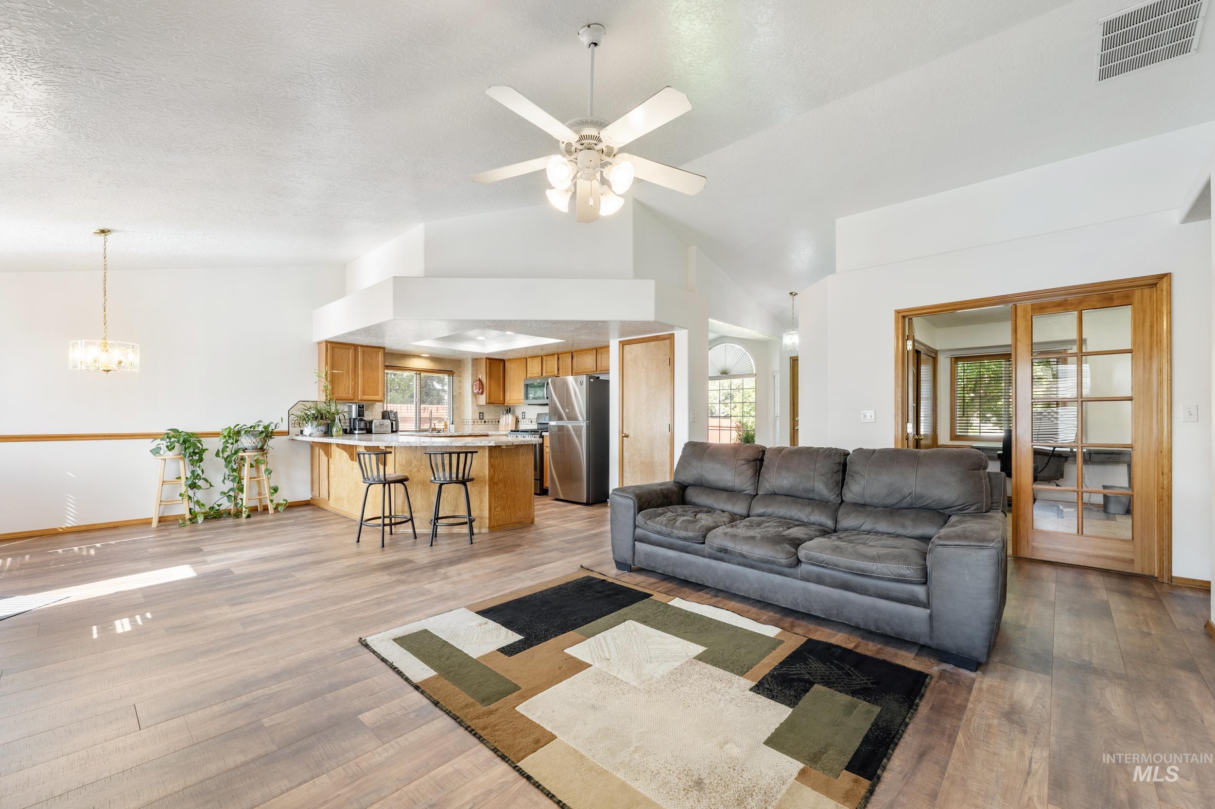 4775 N Edelweiss Ave, Boise, Idaho 83713-0522, 4 Bedrooms, 2 Bathrooms, Residential For Sale, Price $489,500,MLS 98989264