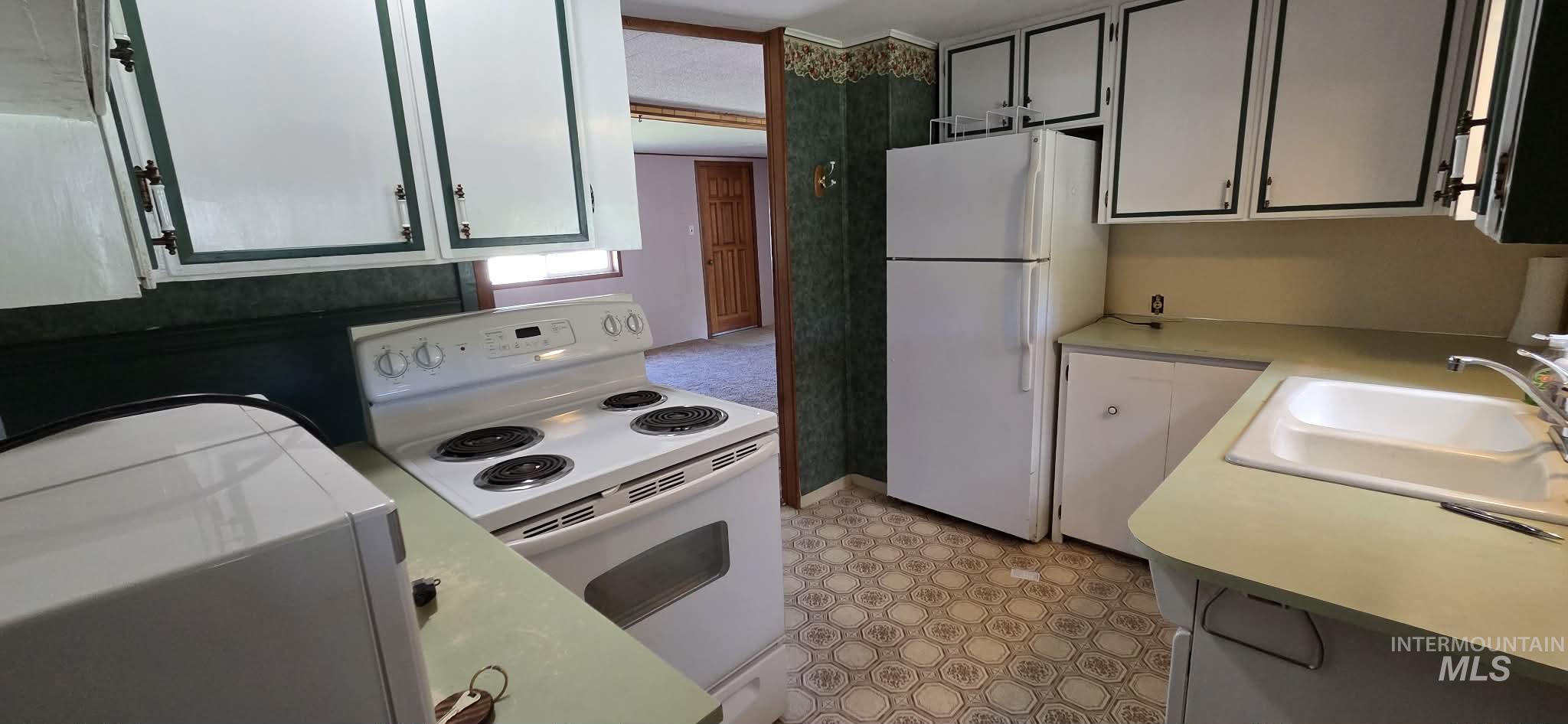 1792 Columbia St, Pomeroy, Washington 99347, 3 Bedrooms, 2 Bathrooms, Residential For Sale, Price $215,000,MLS 98989265