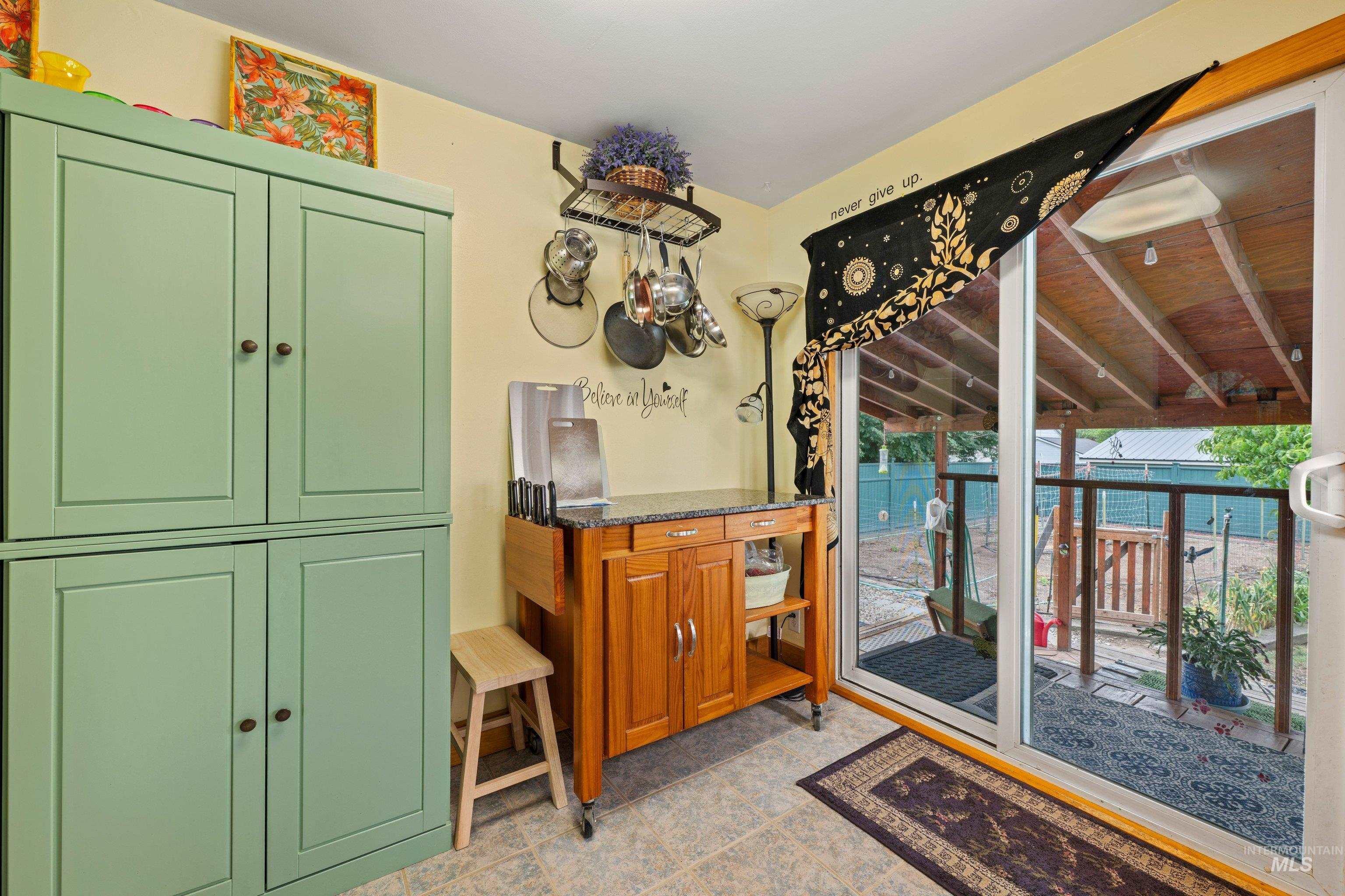 105 N Vinson St, Boise, Idaho 83706, 4 Bedrooms, 1 Bathroom, Residential For Sale, Price $475,000,MLS 98989266