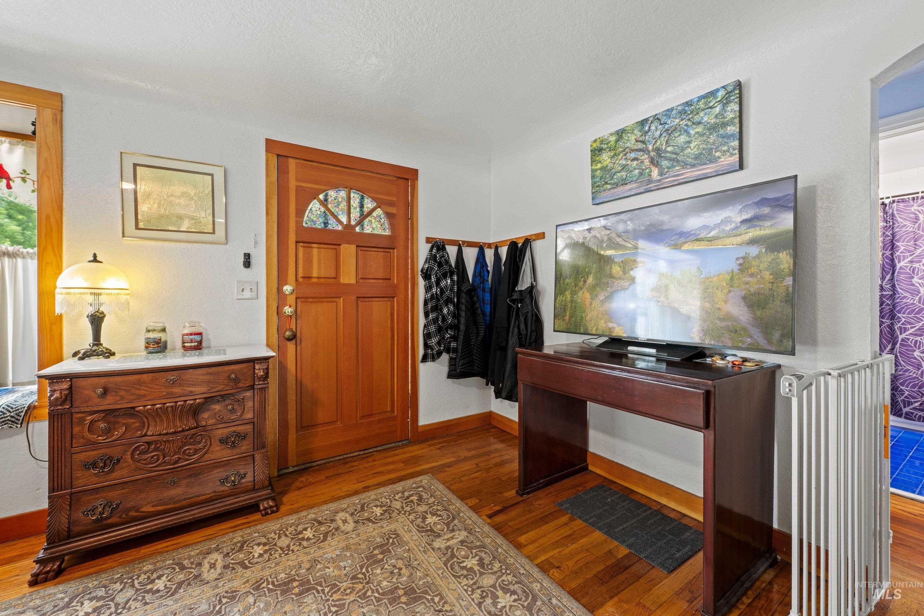 105 N Vinson St, Boise, Idaho 83706, 4 Bedrooms, 1 Bathroom, Residential For Sale, Price $475,000,MLS 98989266