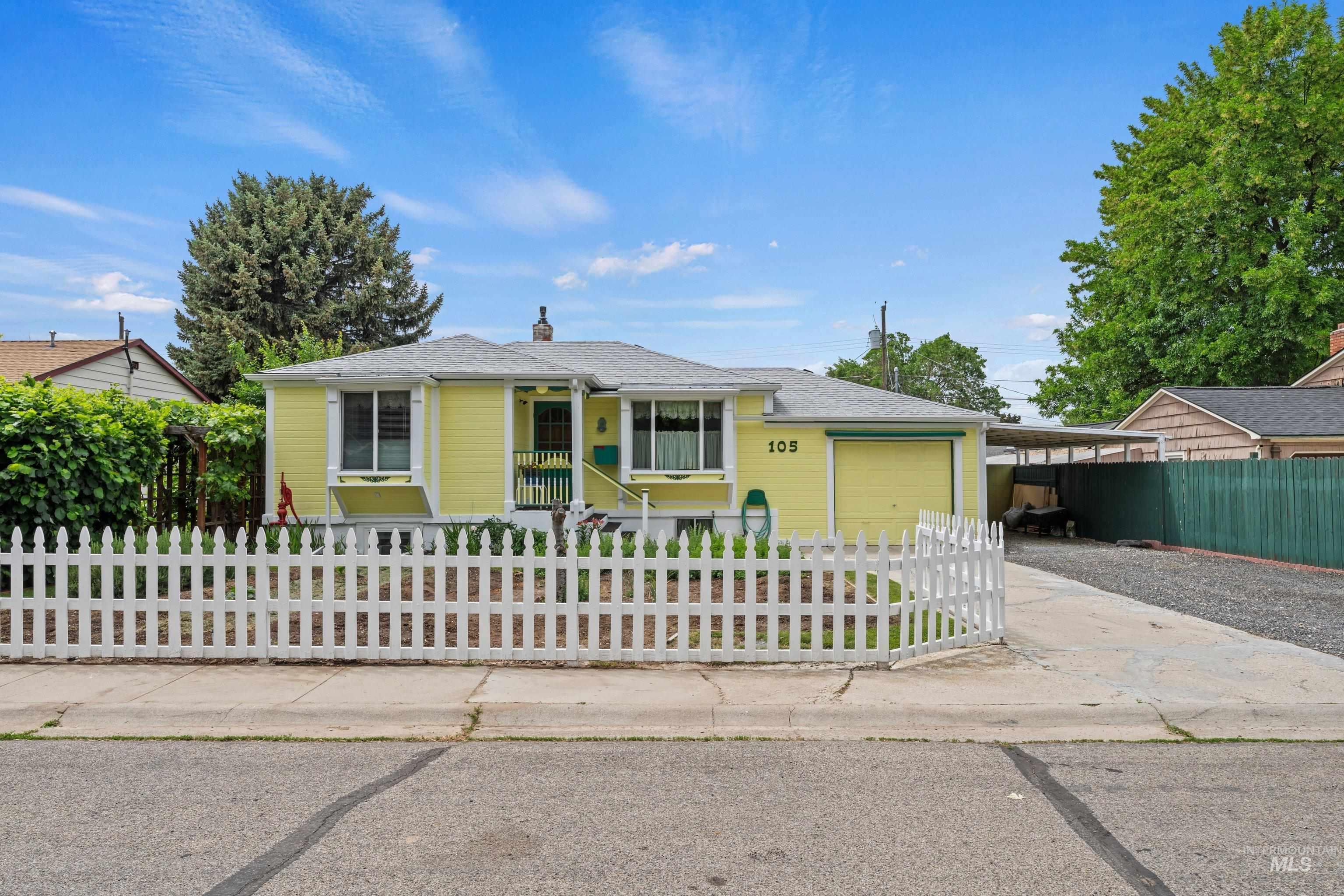 105 N Vinson St, Boise, Idaho 83706, 4 Bedrooms, 1 Bathroom, Residential For Sale, Price $475,000,MLS 98989266