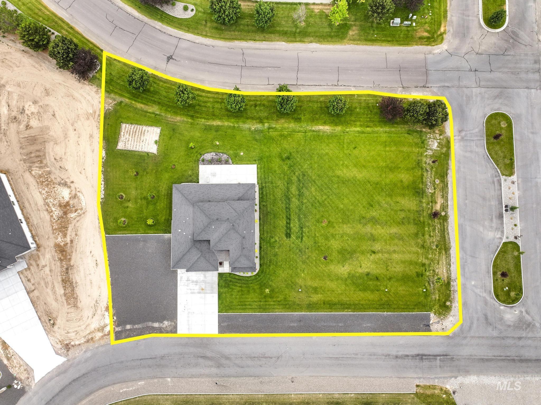 3826 Susan Cir, Kimberly, Idaho 83334, 5 Bedrooms, 3.5 Bathrooms, Residential For Sale, Price $958,000,MLS 98989268