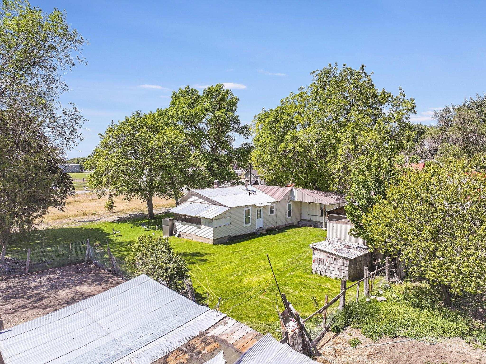 748 N Lincoln St, Dietrich, Idaho 83324, 4 Bedrooms, 2 Bathrooms, Residential For Sale, Price $375,000,MLS 98989270