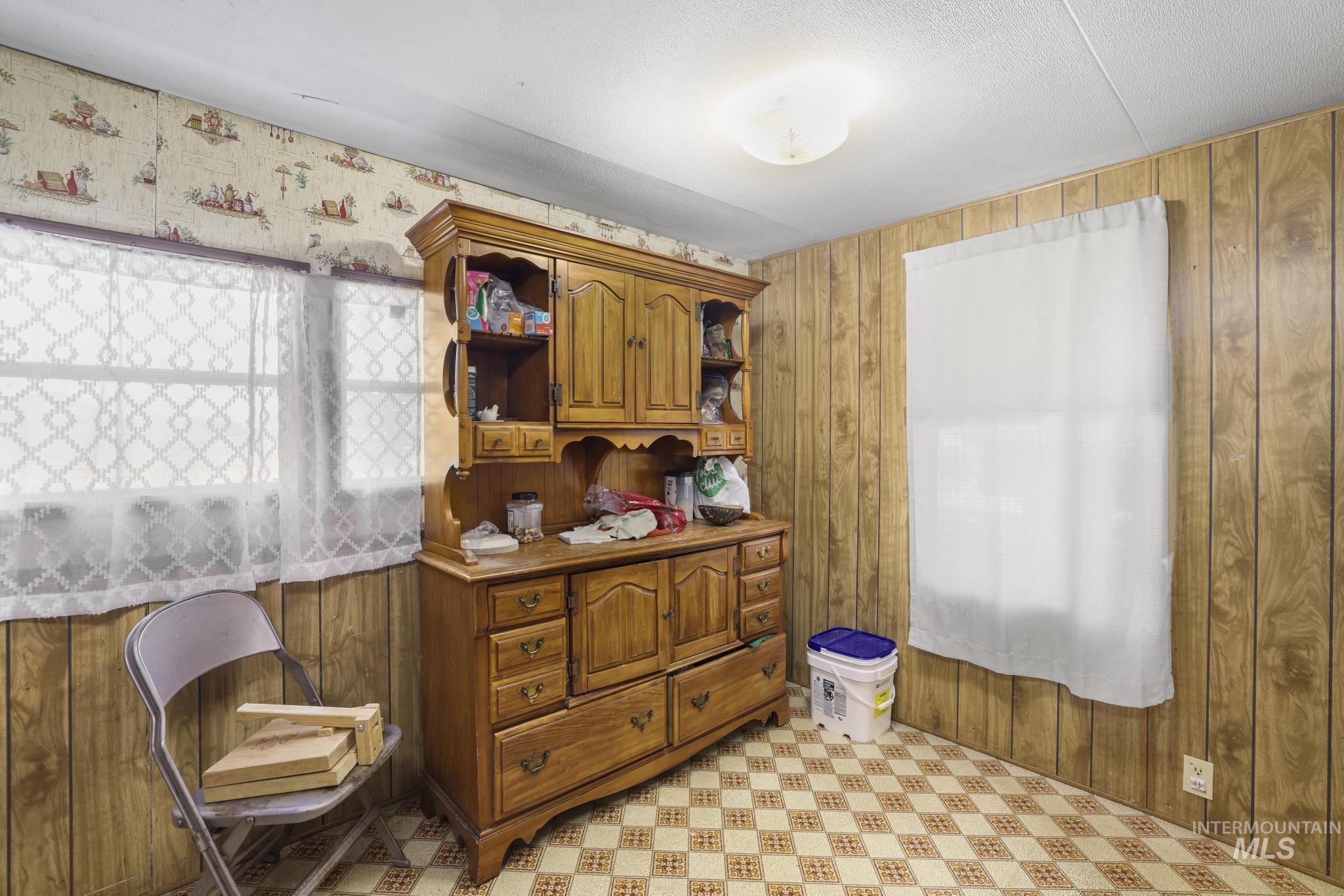 748 N Lincoln St, Dietrich, Idaho 83324, 4 Bedrooms, 2 Bathrooms, Residential For Sale, Price $375,000,MLS 98989270