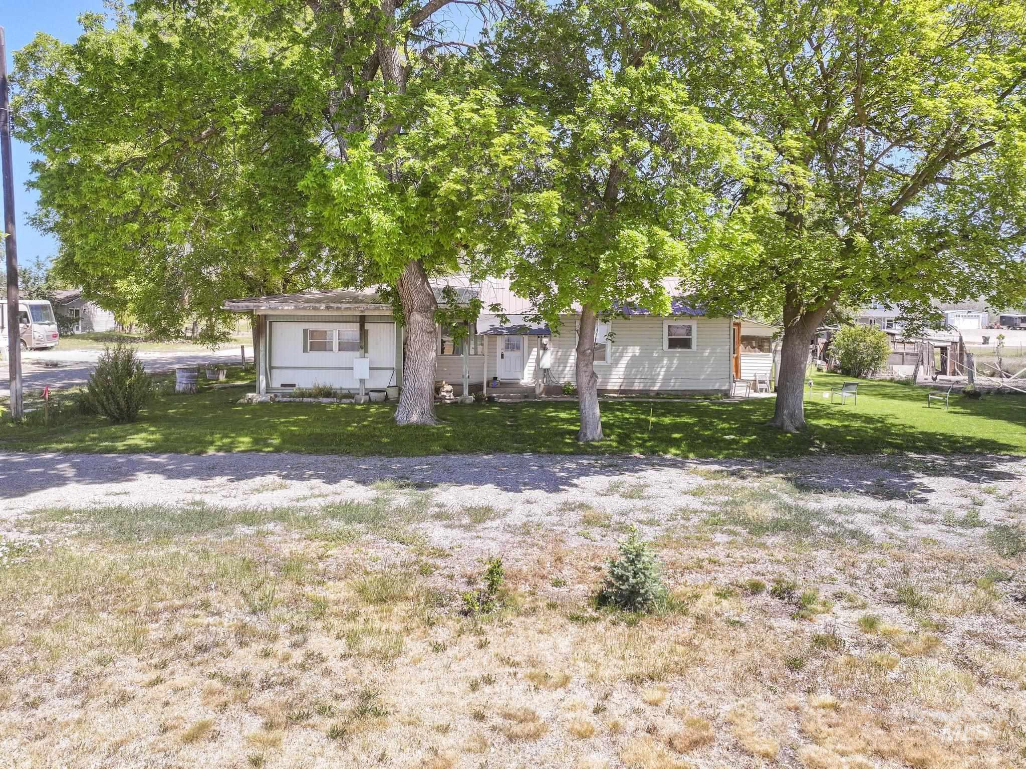 748 N Lincoln St, Dietrich, Idaho 83324, 4 Bedrooms, 2 Bathrooms, Residential For Sale, Price $375,000,MLS 98989270