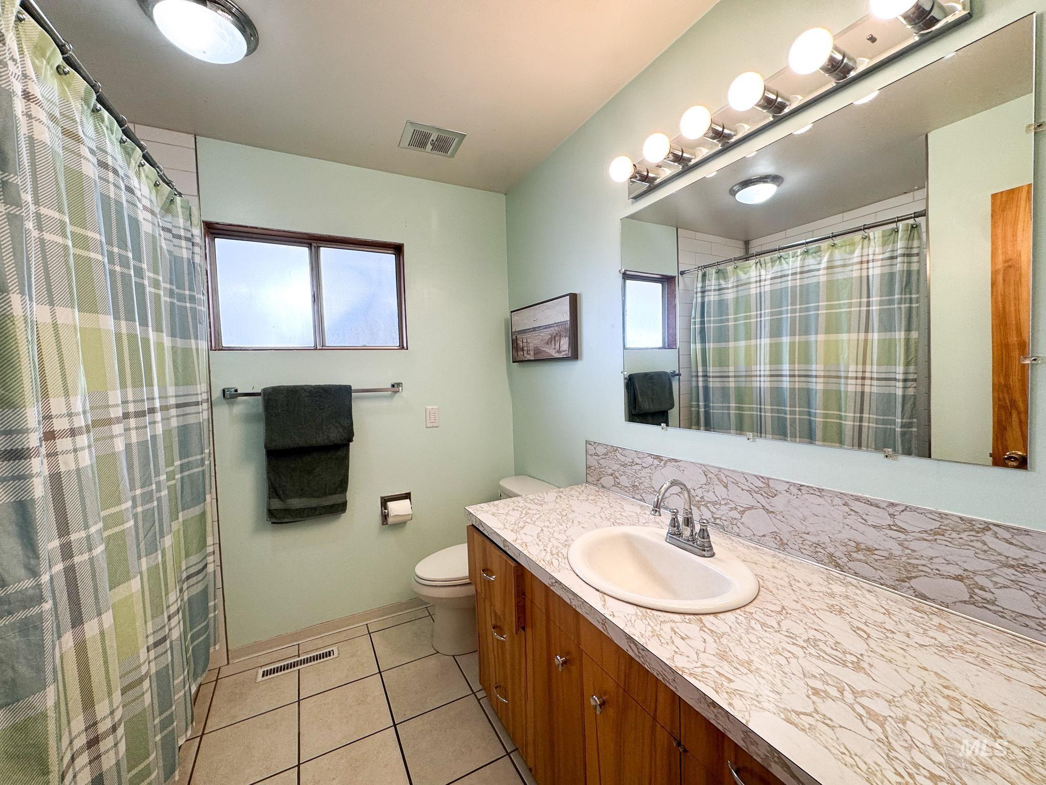 703 College St, Colton, Washington 99113, 4 Bedrooms, 2 Bathrooms, Residential For Sale, Price $539,900,MLS 98989273