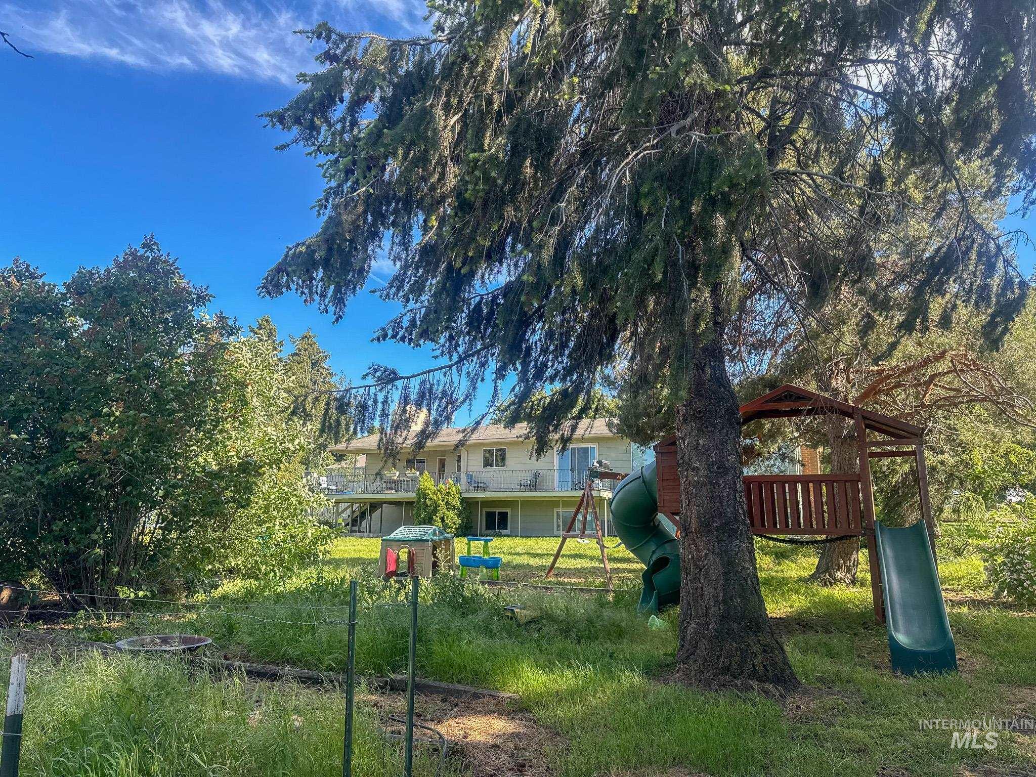 703 College St, Colton, Washington 99113, 4 Bedrooms, 2 Bathrooms, Residential For Sale, Price $539,900,MLS 98989273