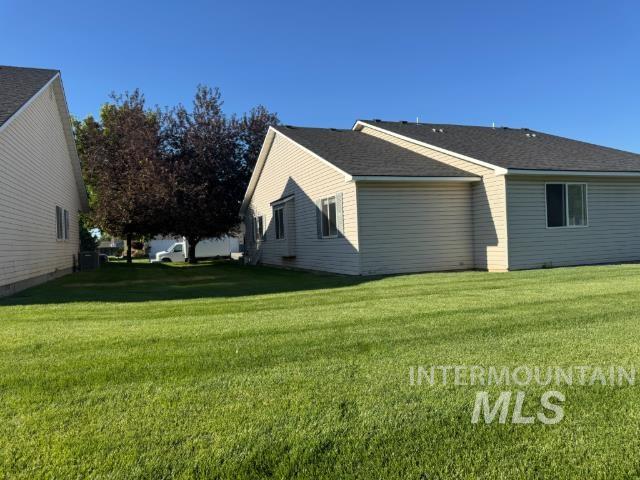 819 E Maine Ave, Nampa, Idaho 83686, 3 Bedrooms, 2 Bathrooms, Residential For Sale, Price $321,053,MLS 98989280