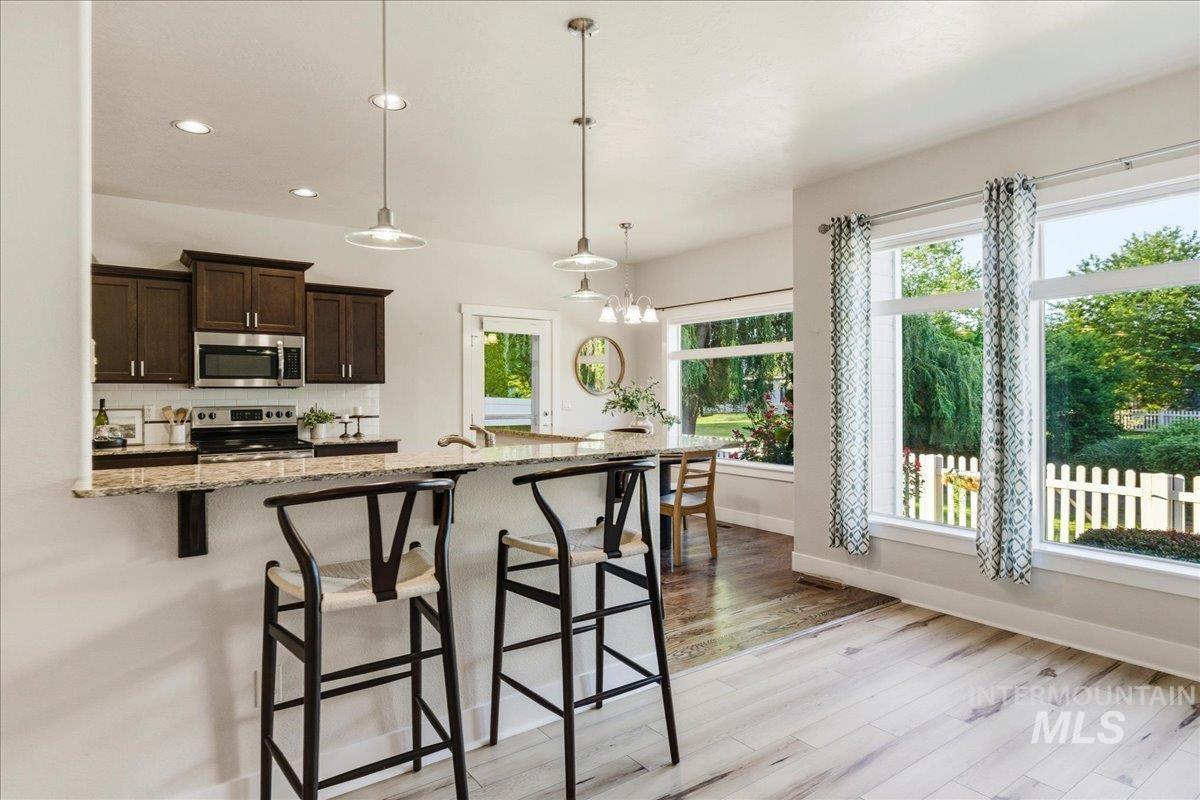 611 E Halpin Drive, Meridian, Idaho 83646, 3 Bedrooms, 2 Bathrooms, Residential For Sale, Price $525,000, 98989281