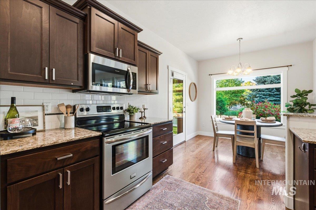 611 E Halpin Drive, Meridian, Idaho 83646, 3 Bedrooms, 2 Bathrooms, Residential For Sale, Price $525,000, 98989281