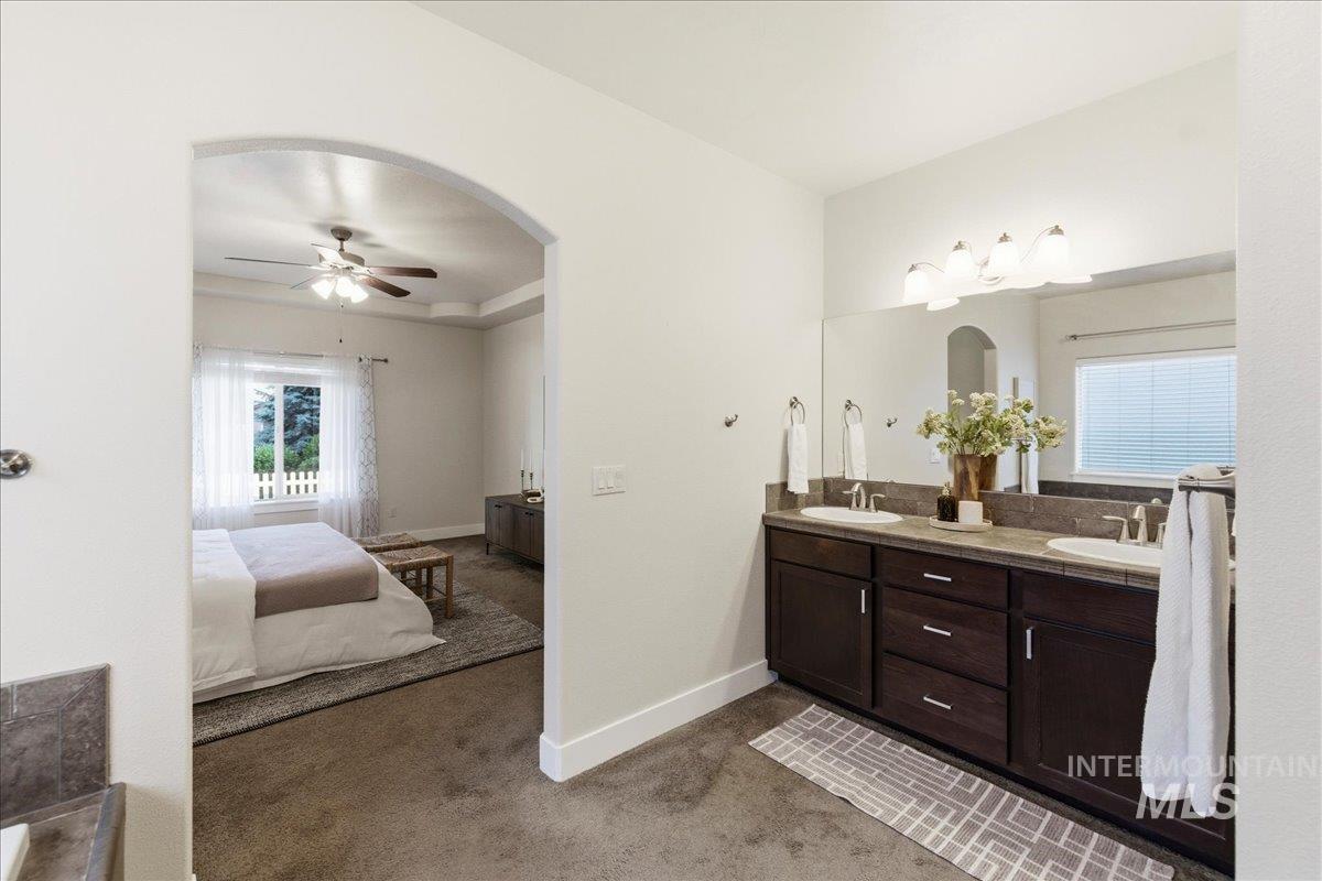 611 E Halpin Drive, Meridian, Idaho 83646, 3 Bedrooms, 2 Bathrooms, Residential For Sale, Price $525,000, 98989281