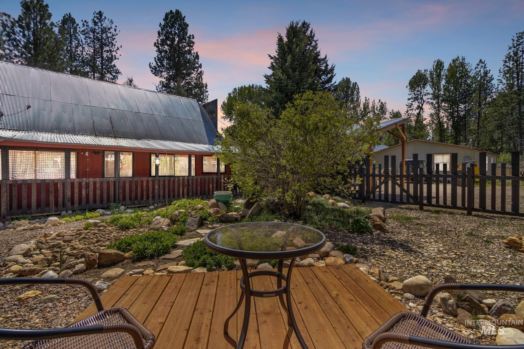 112 Cottonwood Rd, Idaho City, Idaho 83631, 3 Bedrooms, 2.5 Bathrooms, Residential For Sale, Price $349,999, 98989282