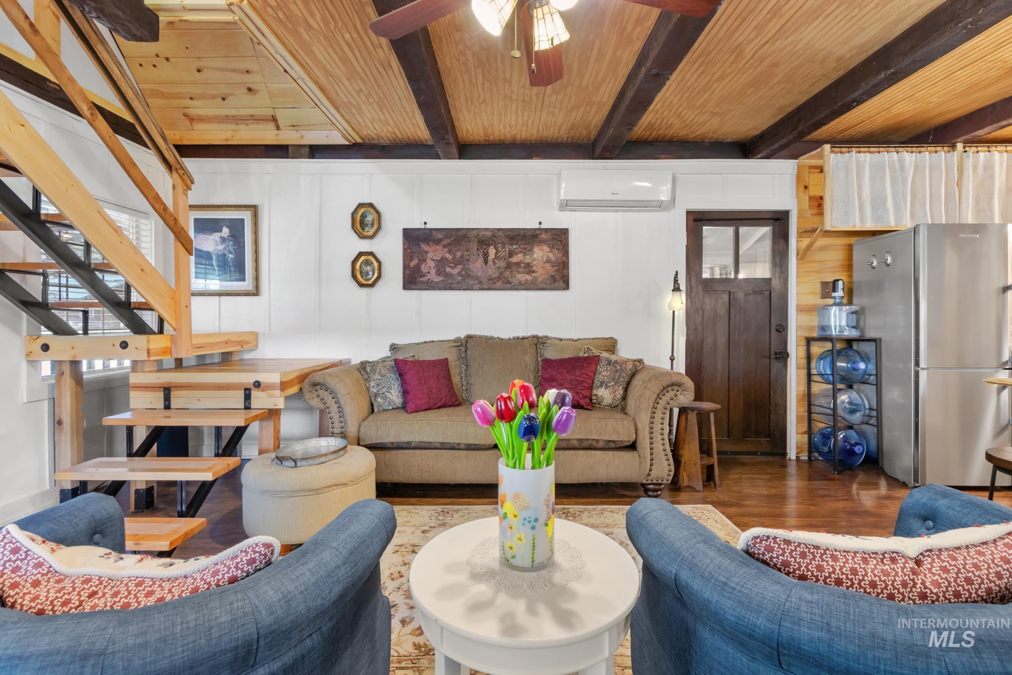 112 Cottonwood Rd, Idaho City, Idaho 83631, 3 Bedrooms, 2.5 Bathrooms, Residential For Sale, Price $349,999, 98989282