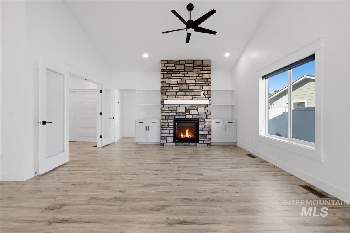 3129 Sepulveda, Fruitland, Idaho 83619, 3 Bedrooms, 2 Bathrooms, Residential For Sale, Price $525,000, 98989284